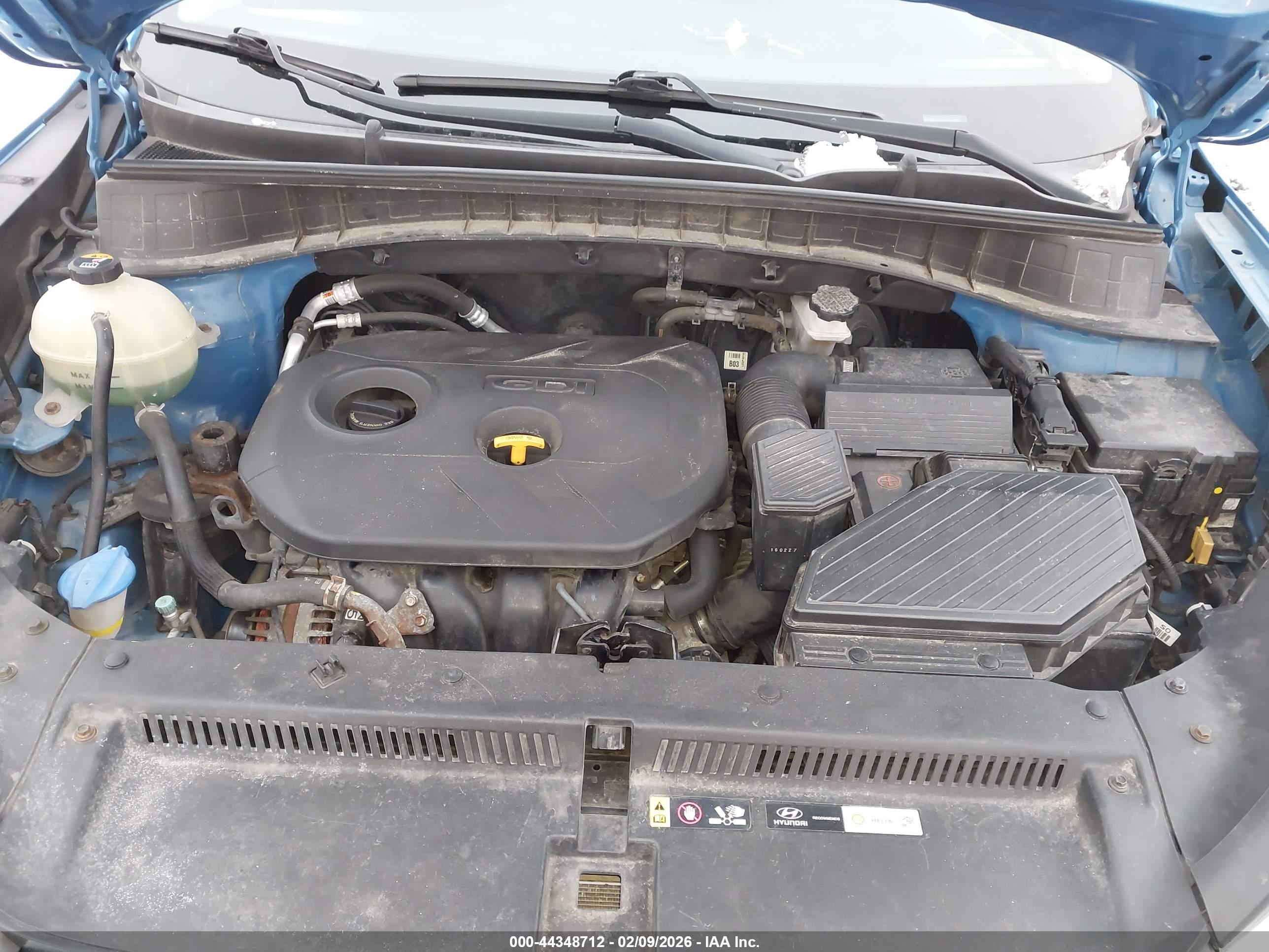 HYUNDAI TUCSON image 10
