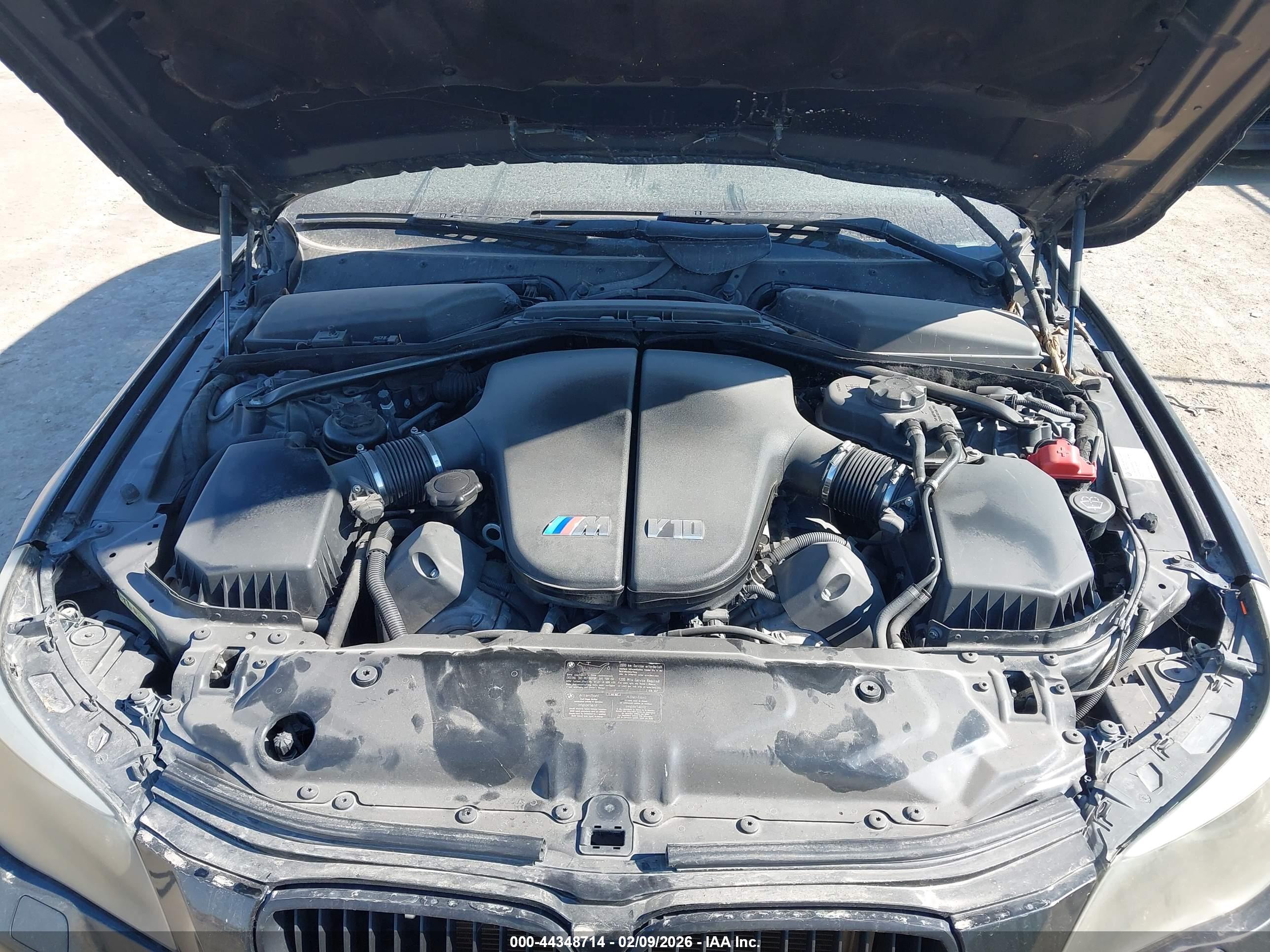 BMW M5 image 10