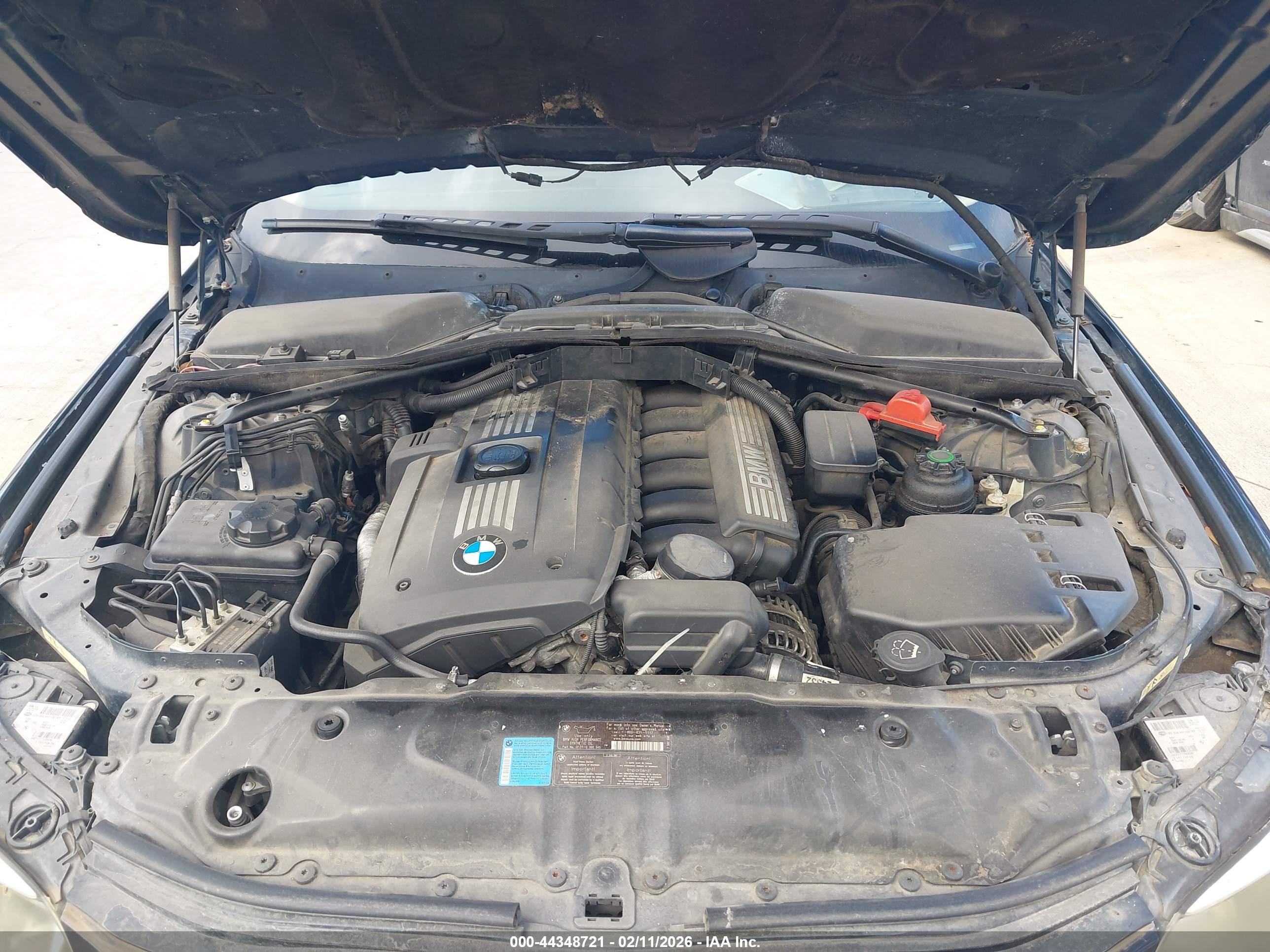 BMW 528I image 10