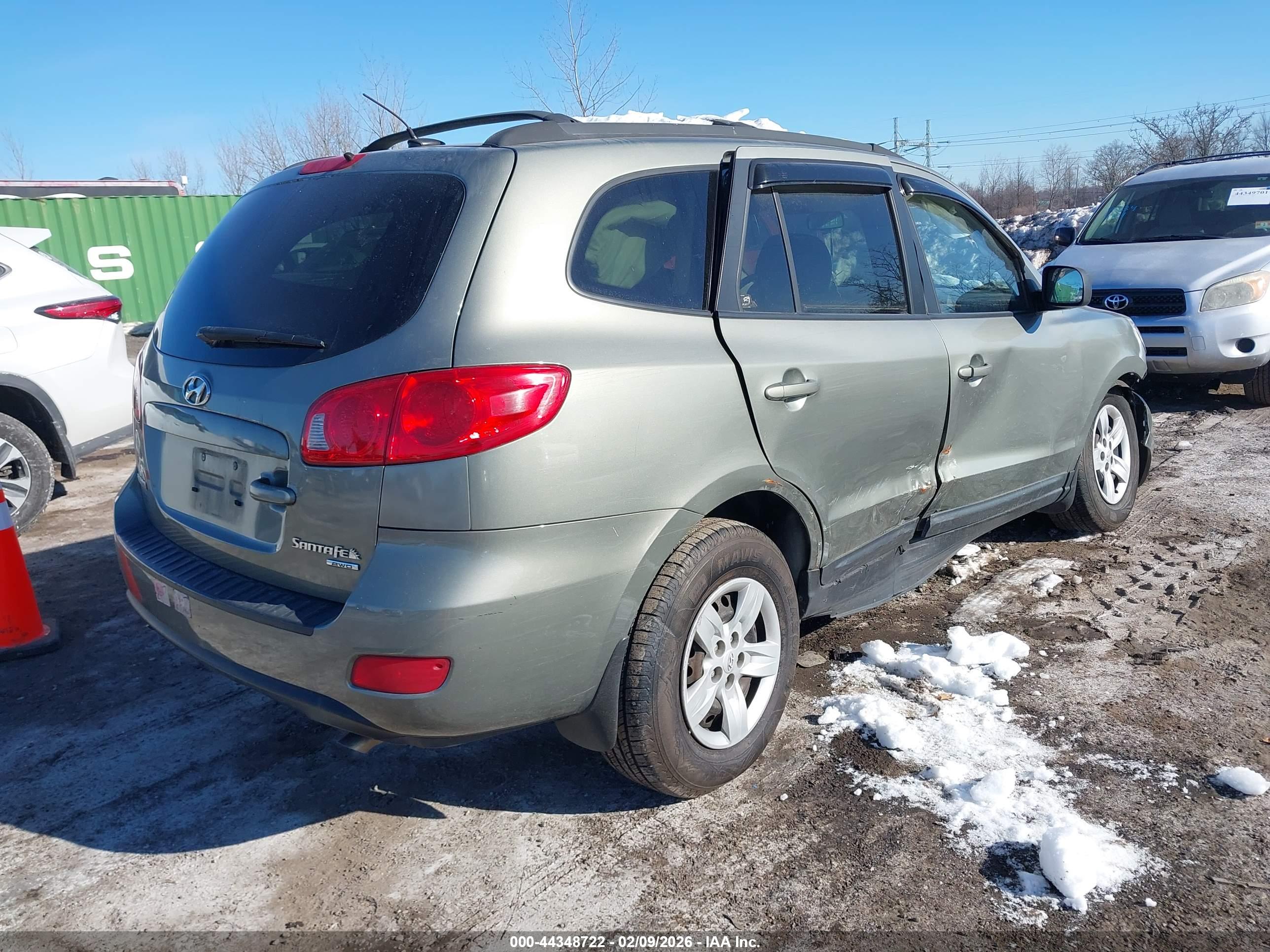 HYUNDAI SANTA image 4