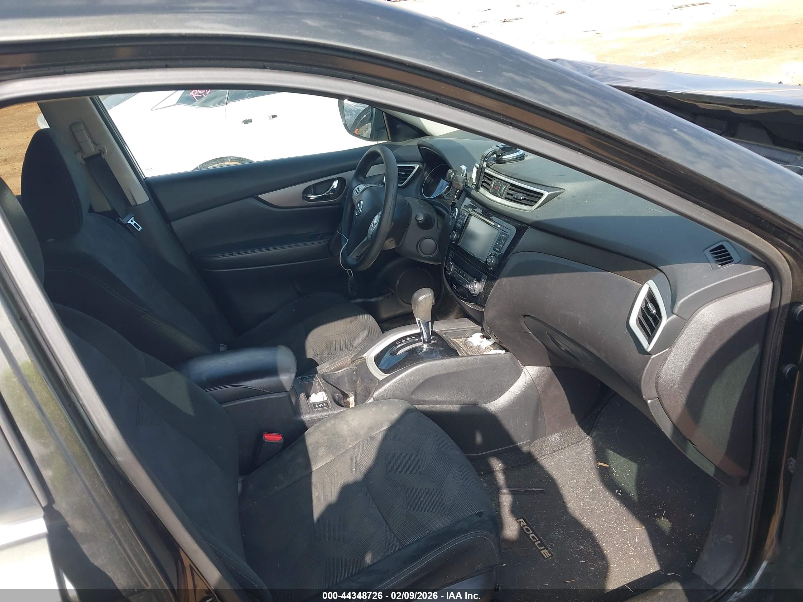 NISSAN ROGUE image 5