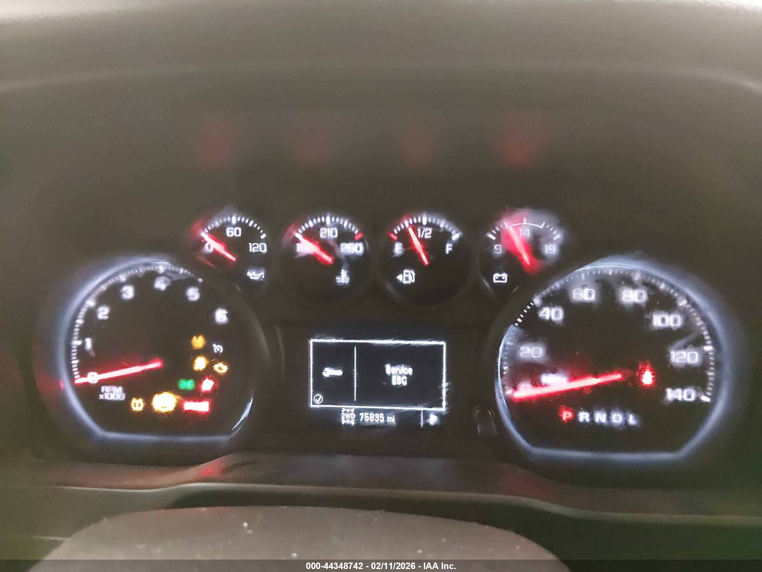 CHEVROLET SILVERADO image 7