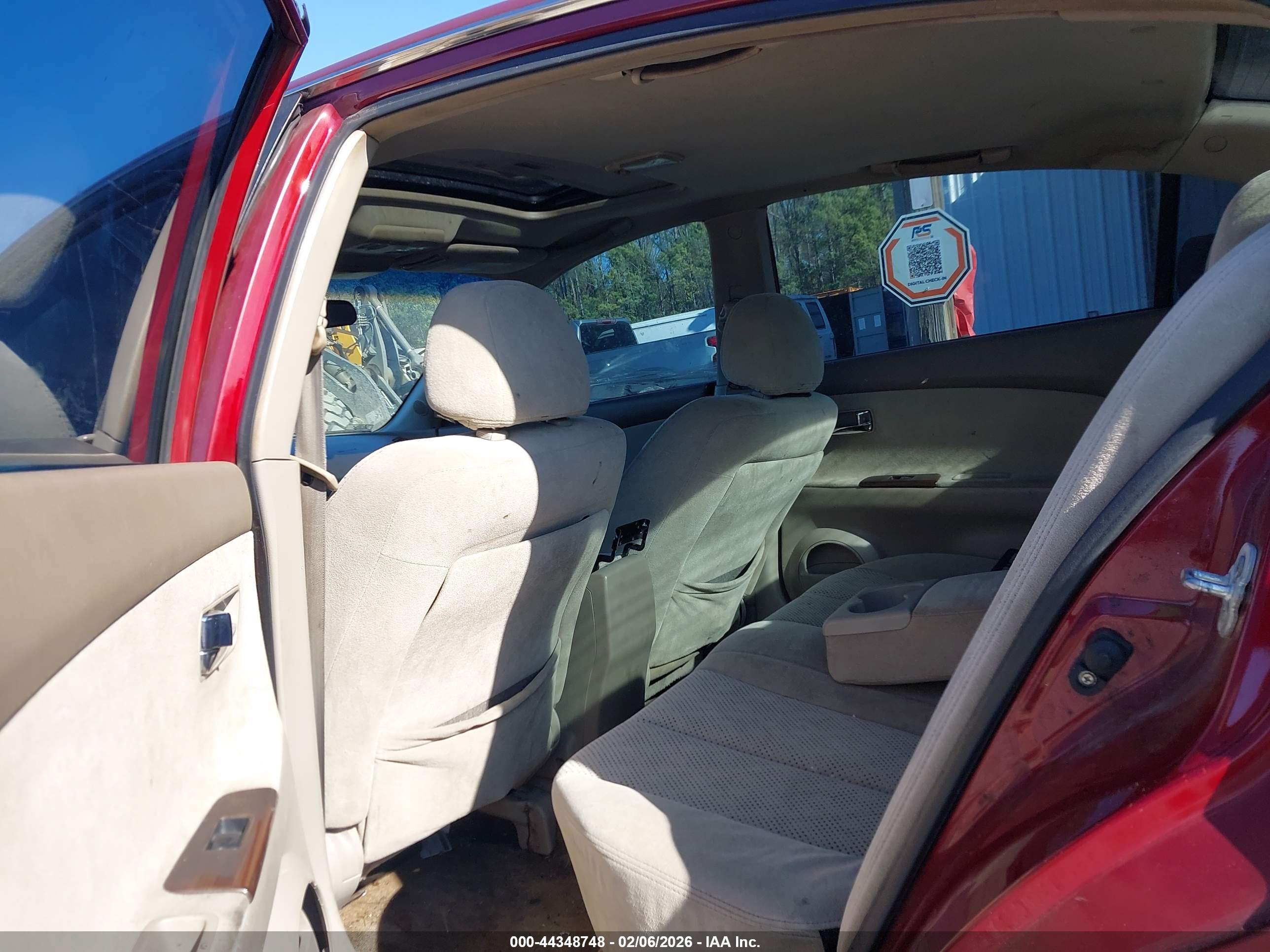 NISSAN ALTIMA image 8