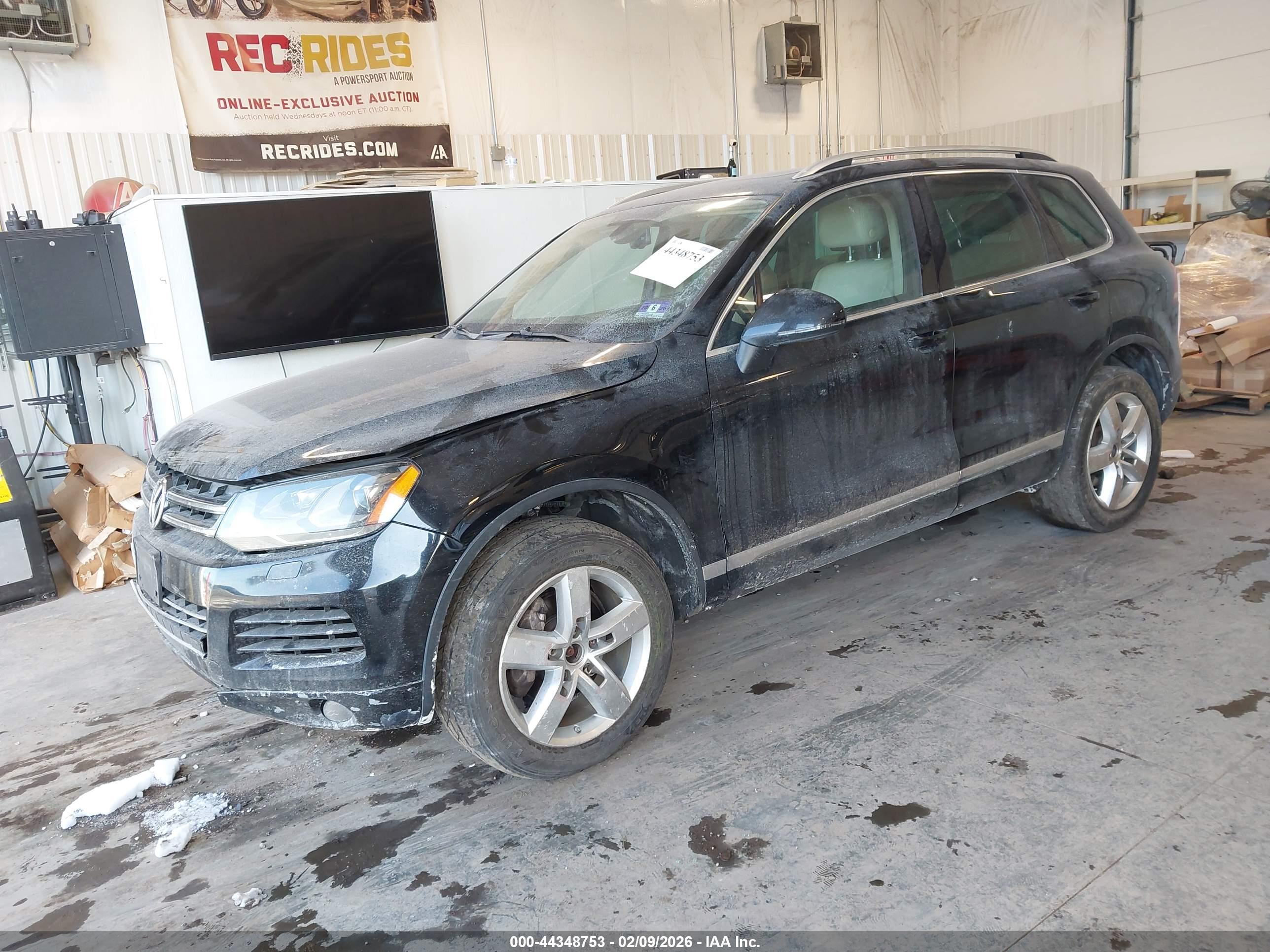 VOLKSWAGEN TOUAREG image 2