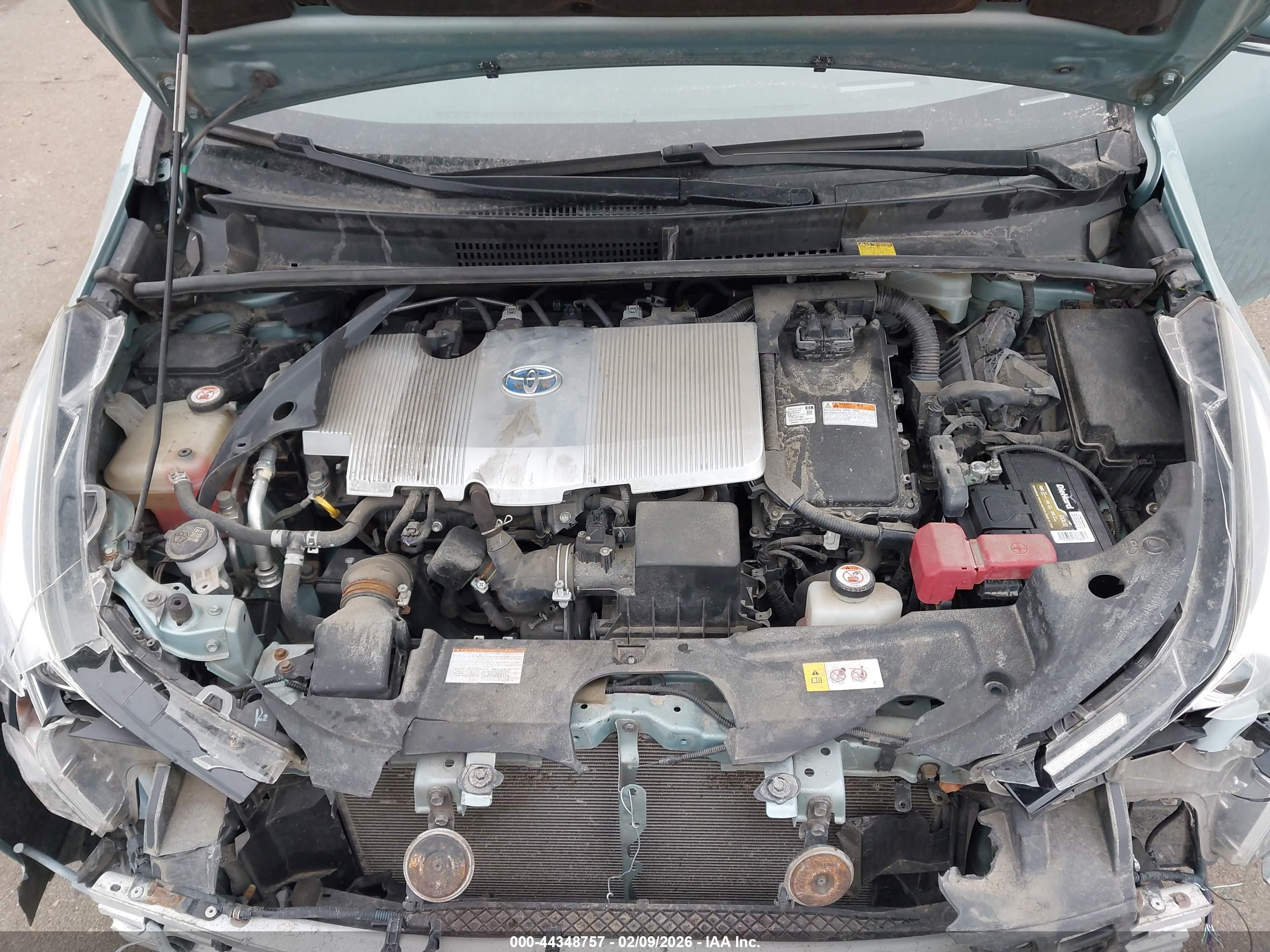 TOYOTA PRIUS image 10