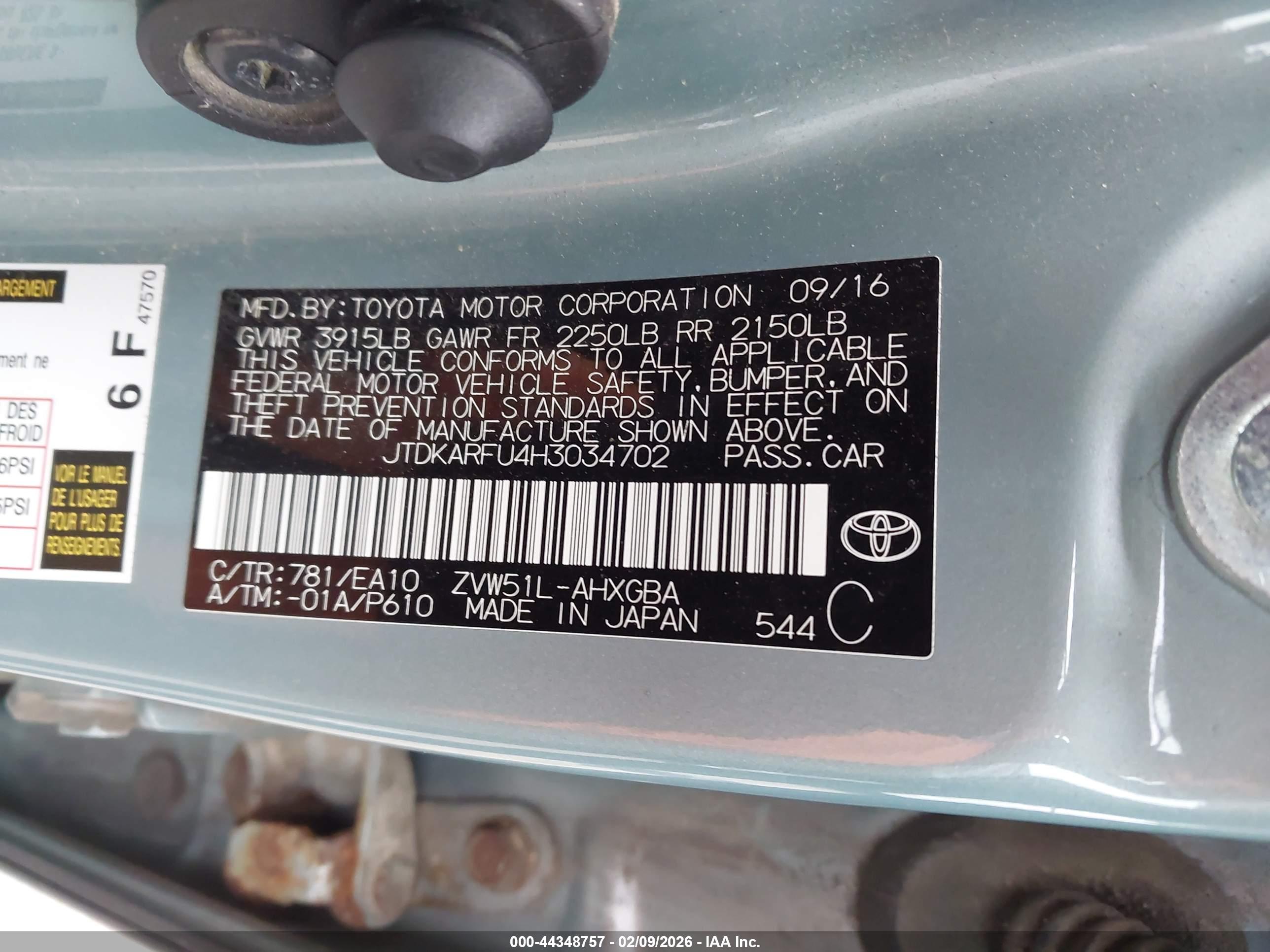 TOYOTA PRIUS image 9