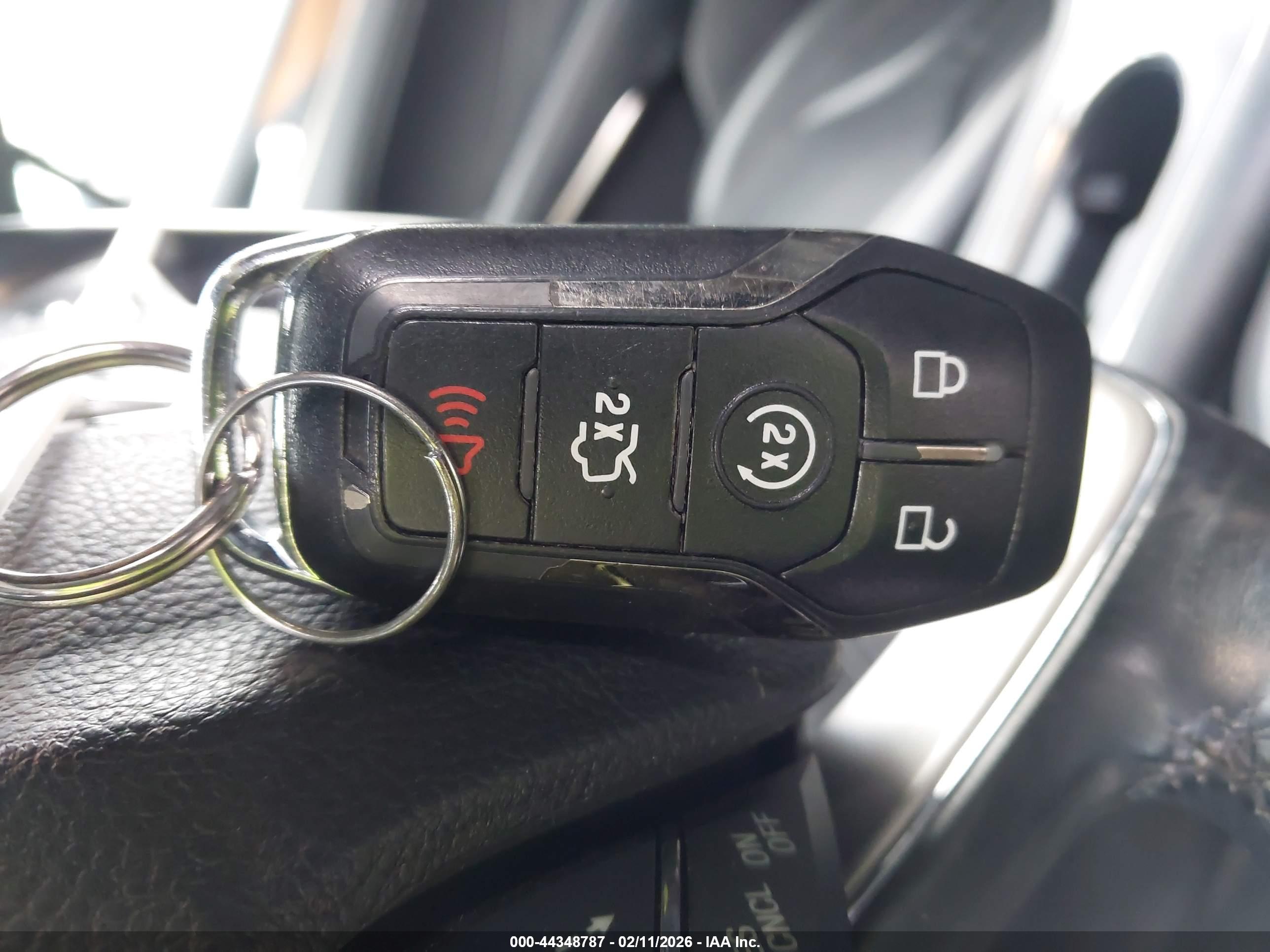 LINCOLN MKC image 11