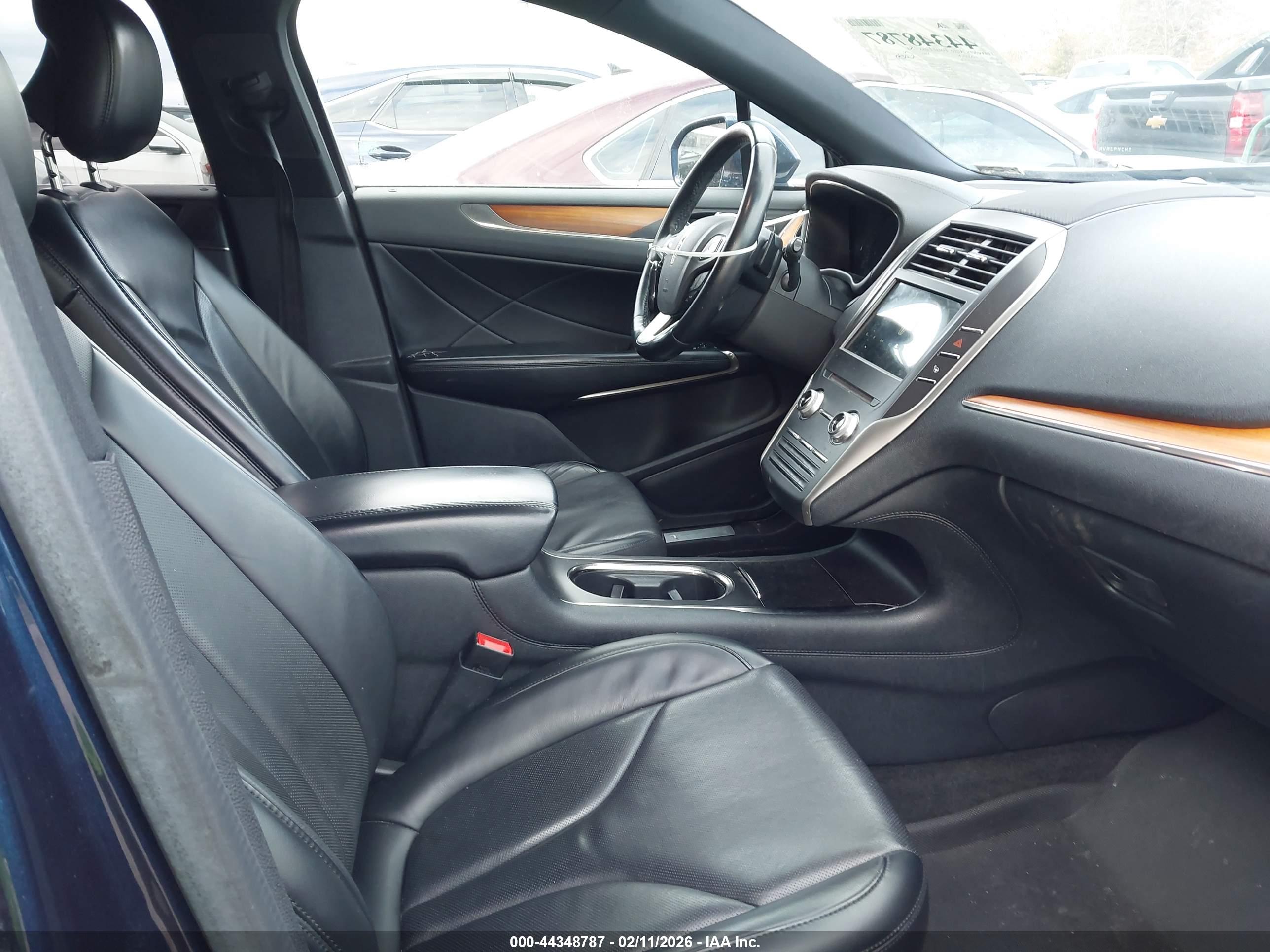 LINCOLN MKC image 5