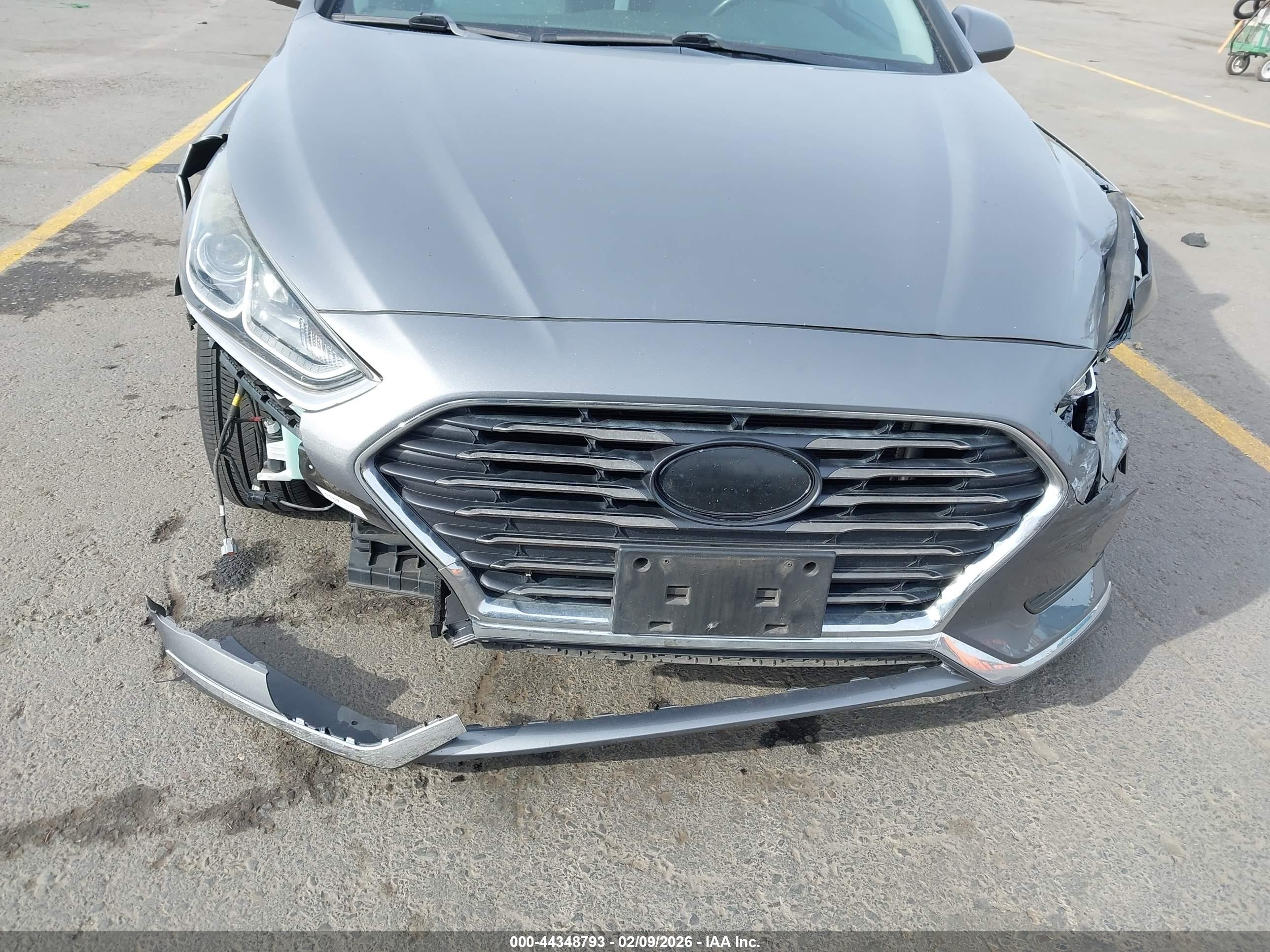HYUNDAI SONATA image 6