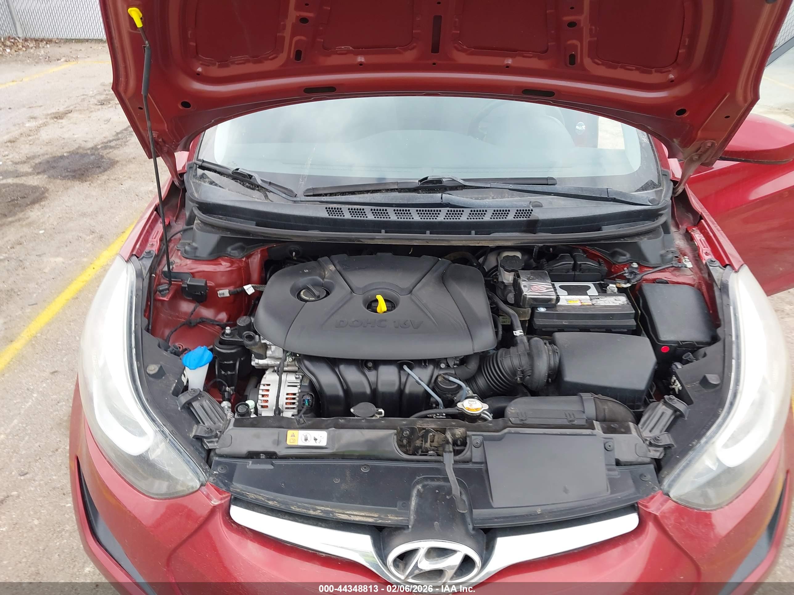 HYUNDAI ELANTRA image 10