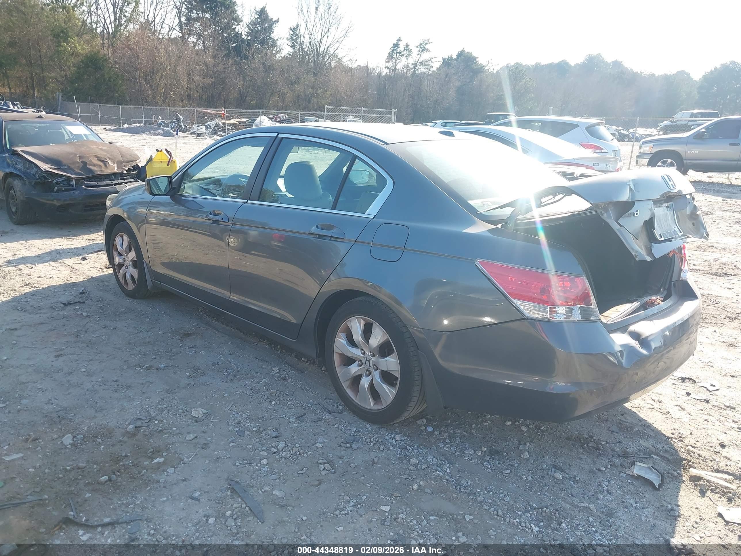 HONDA ACCORD image 3