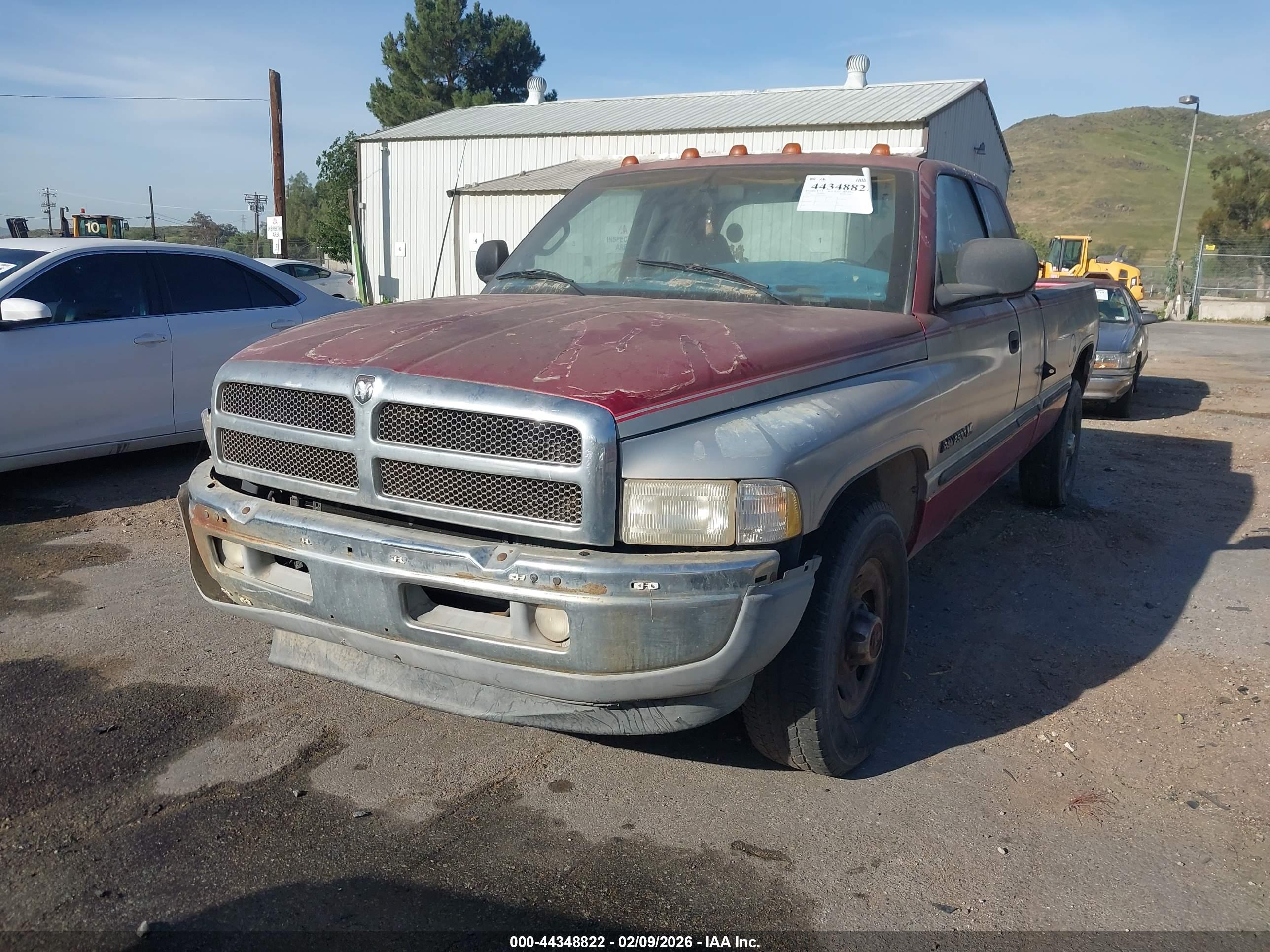 DODGE RAM image 2