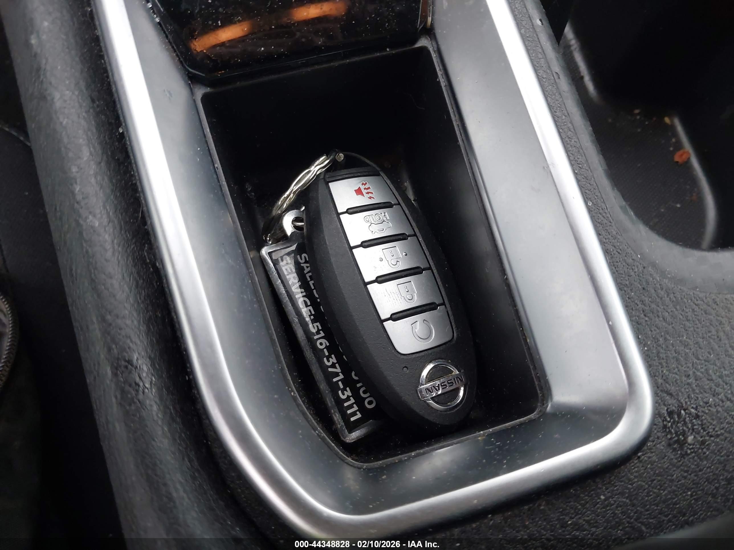 NISSAN SENTRA image 11