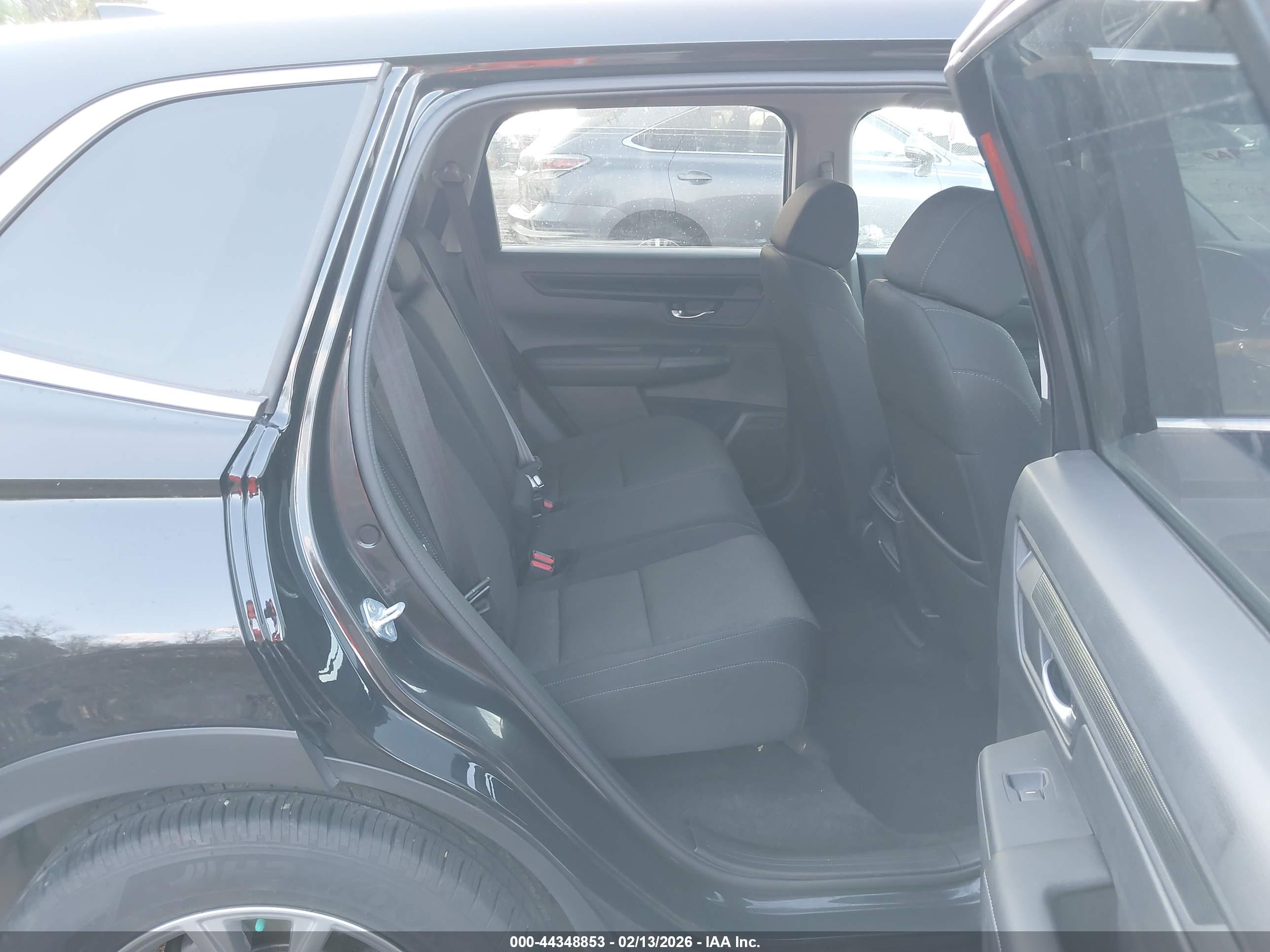 HONDA CR-V image 8