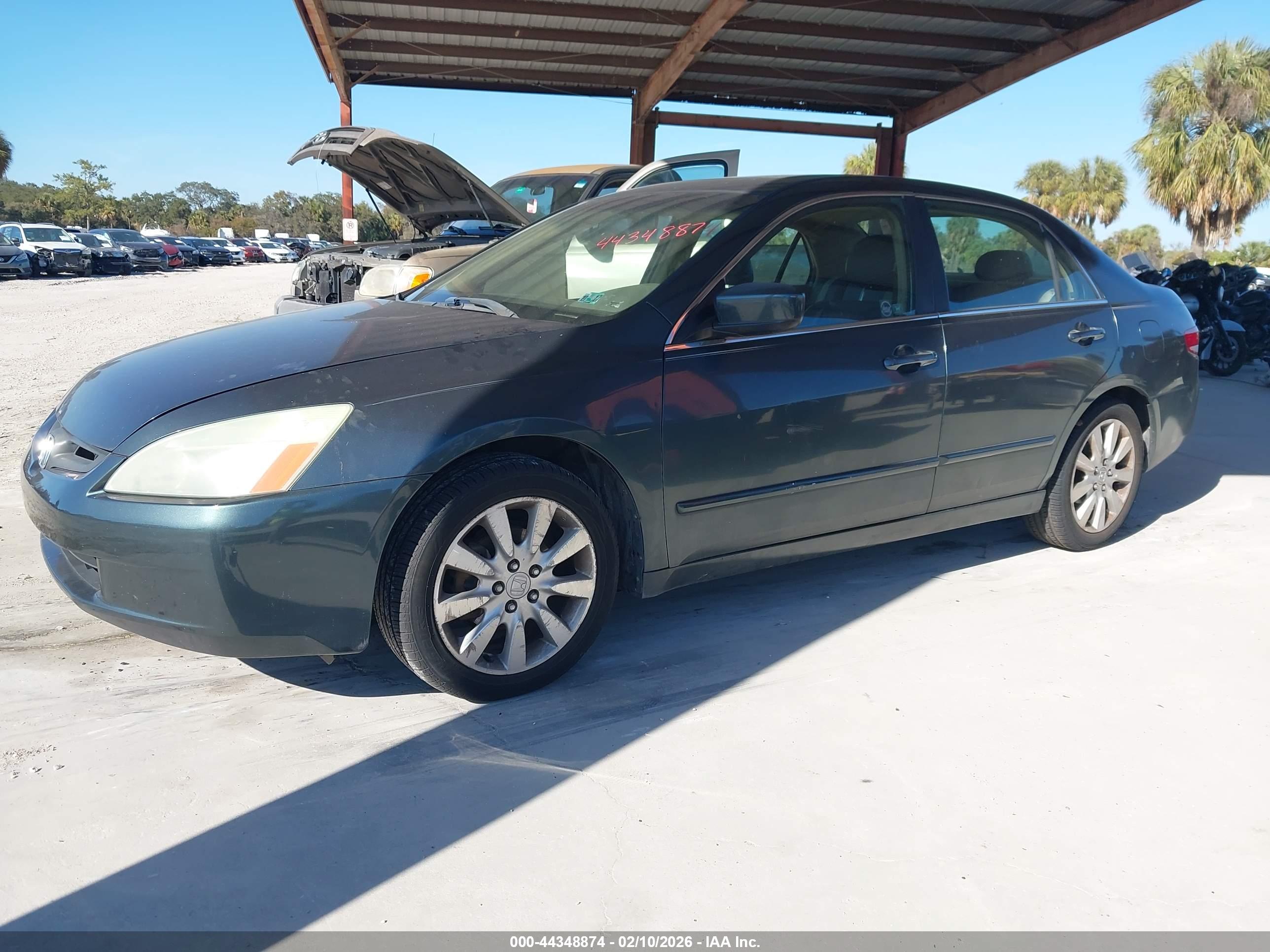 HONDA ACCORD image 2