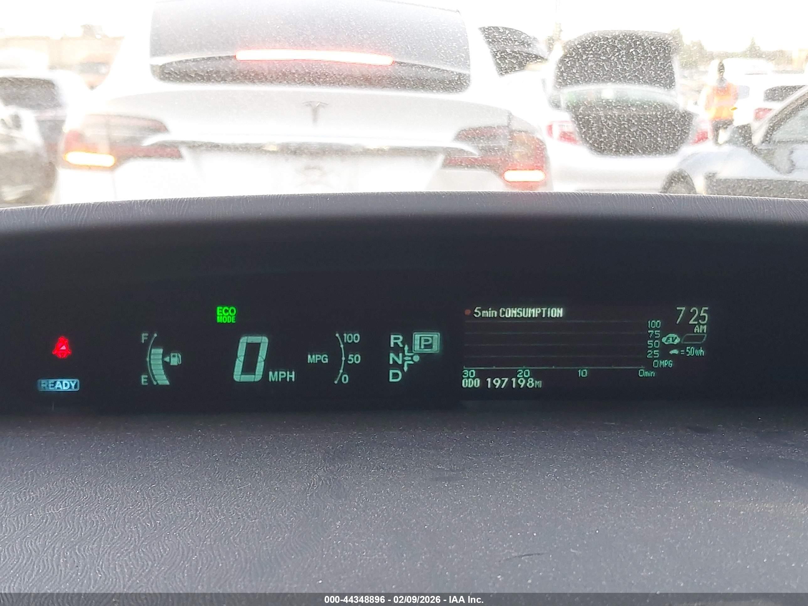 TOYOTA PRIUS image 7