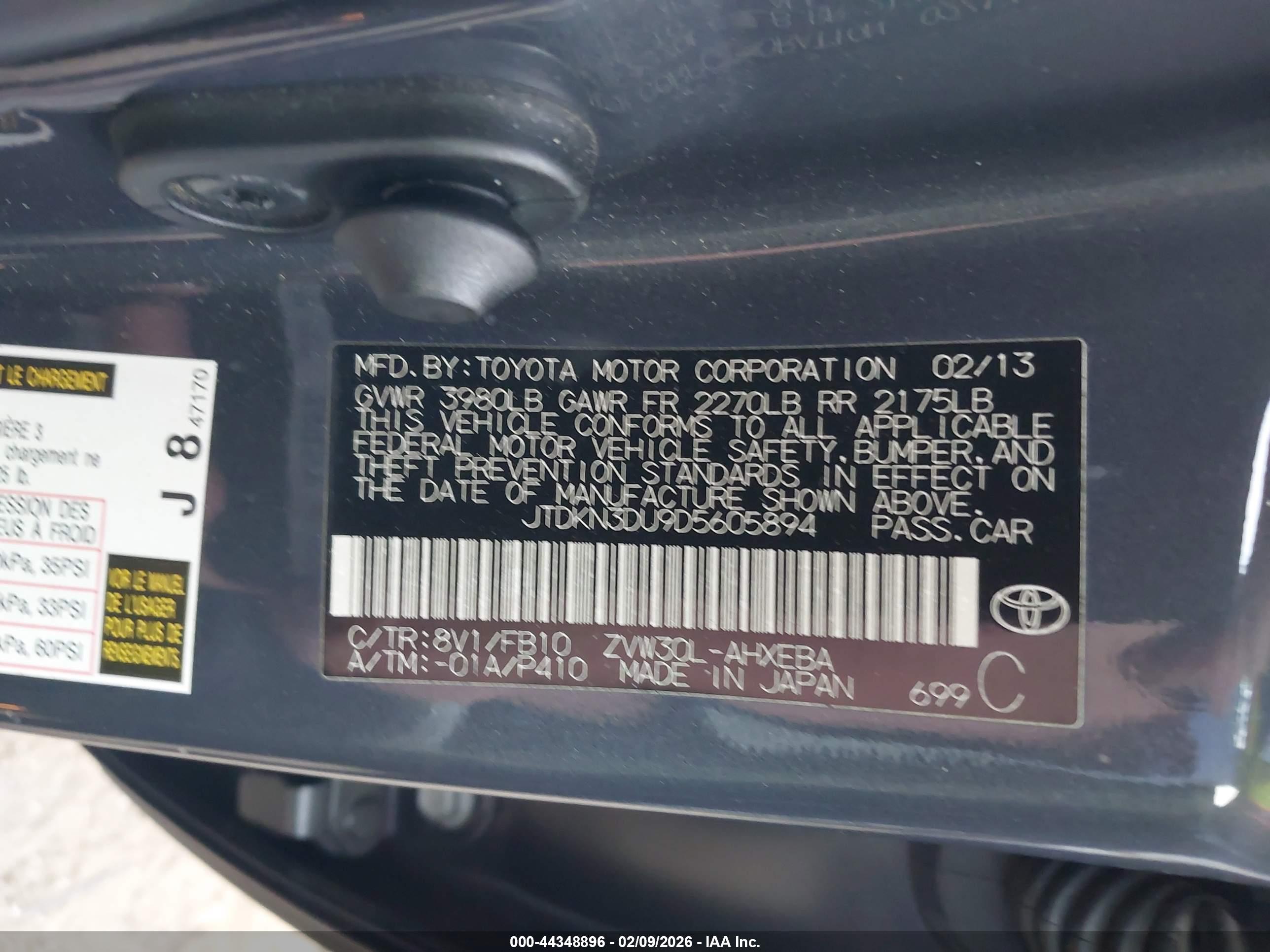 TOYOTA PRIUS image 9