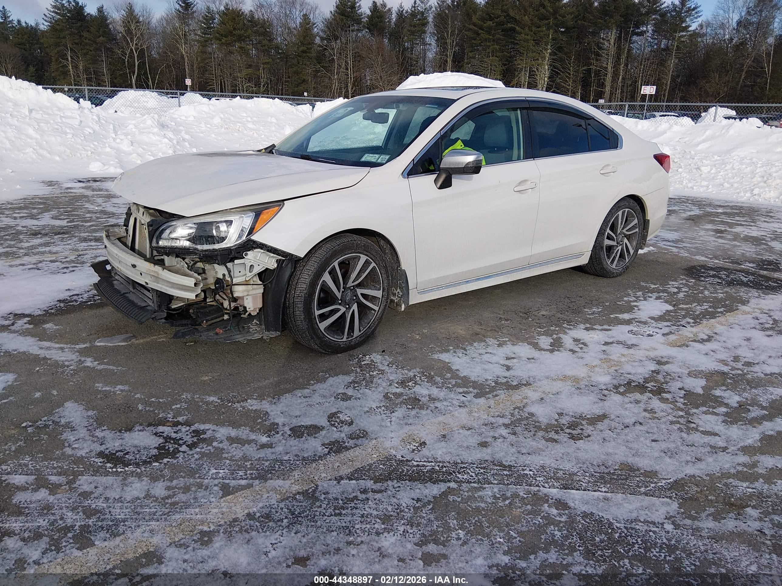 SUBARU LEGACY image 2
