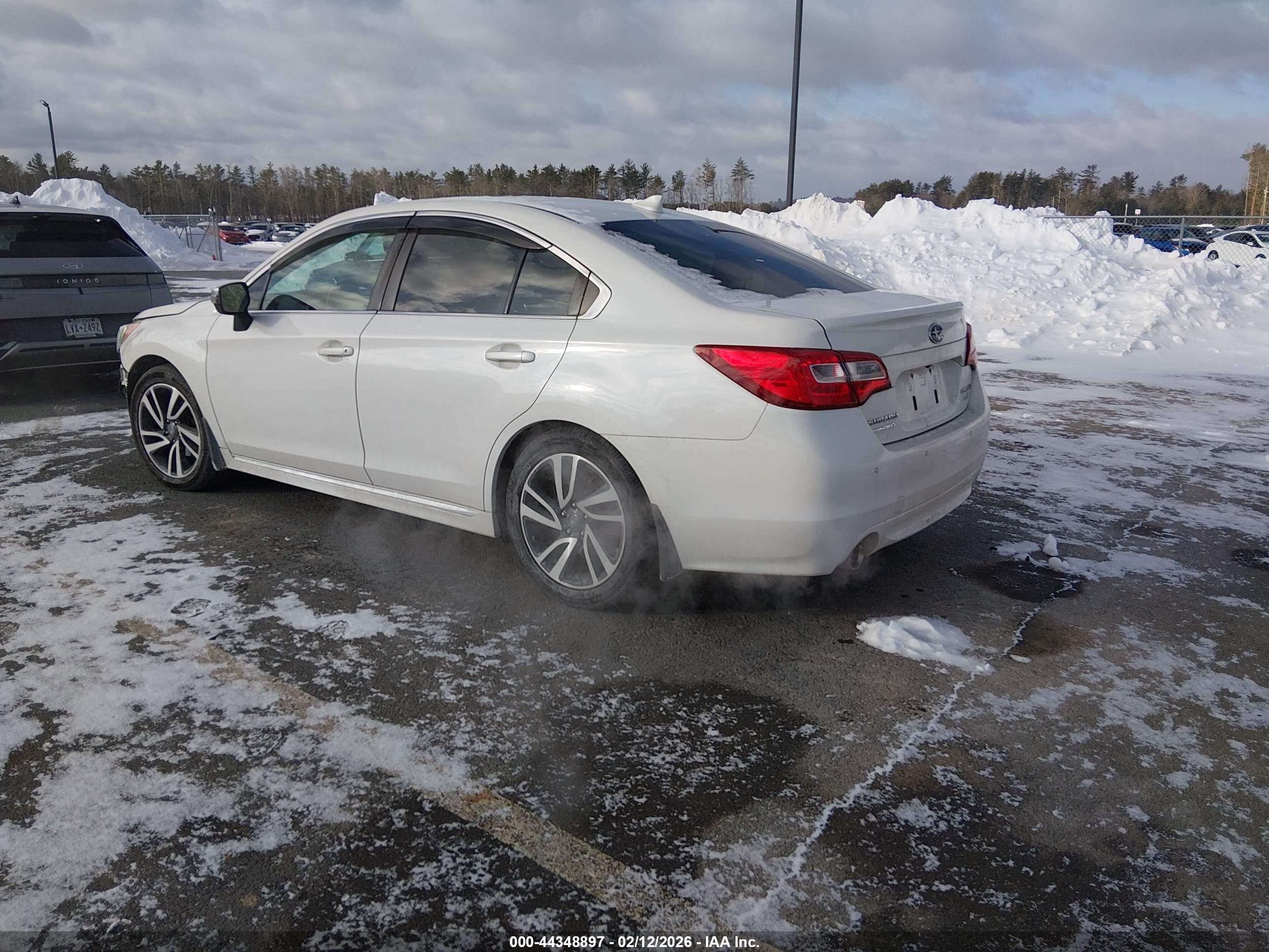 SUBARU LEGACY image 3