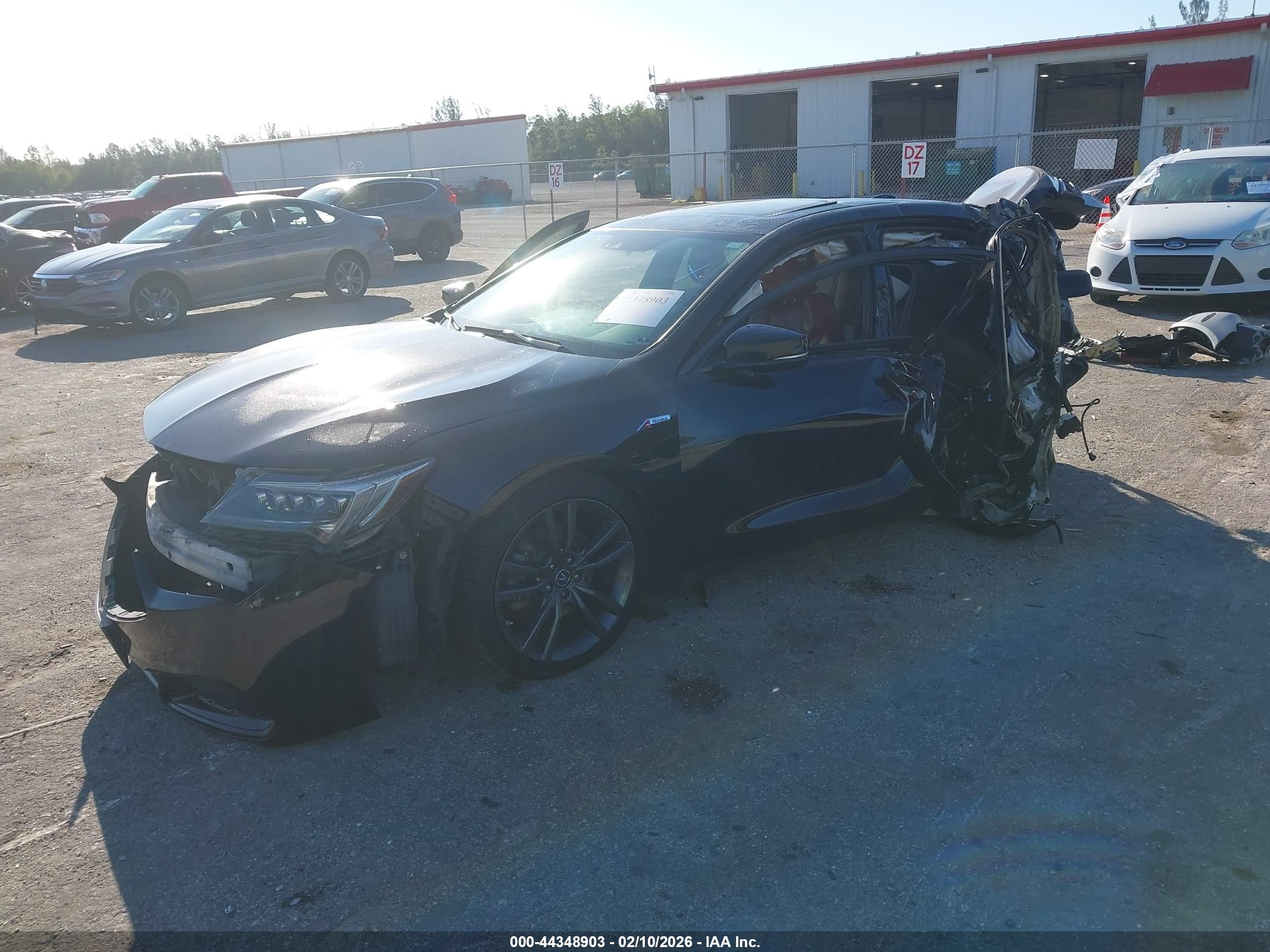 ACURA TLX image 2