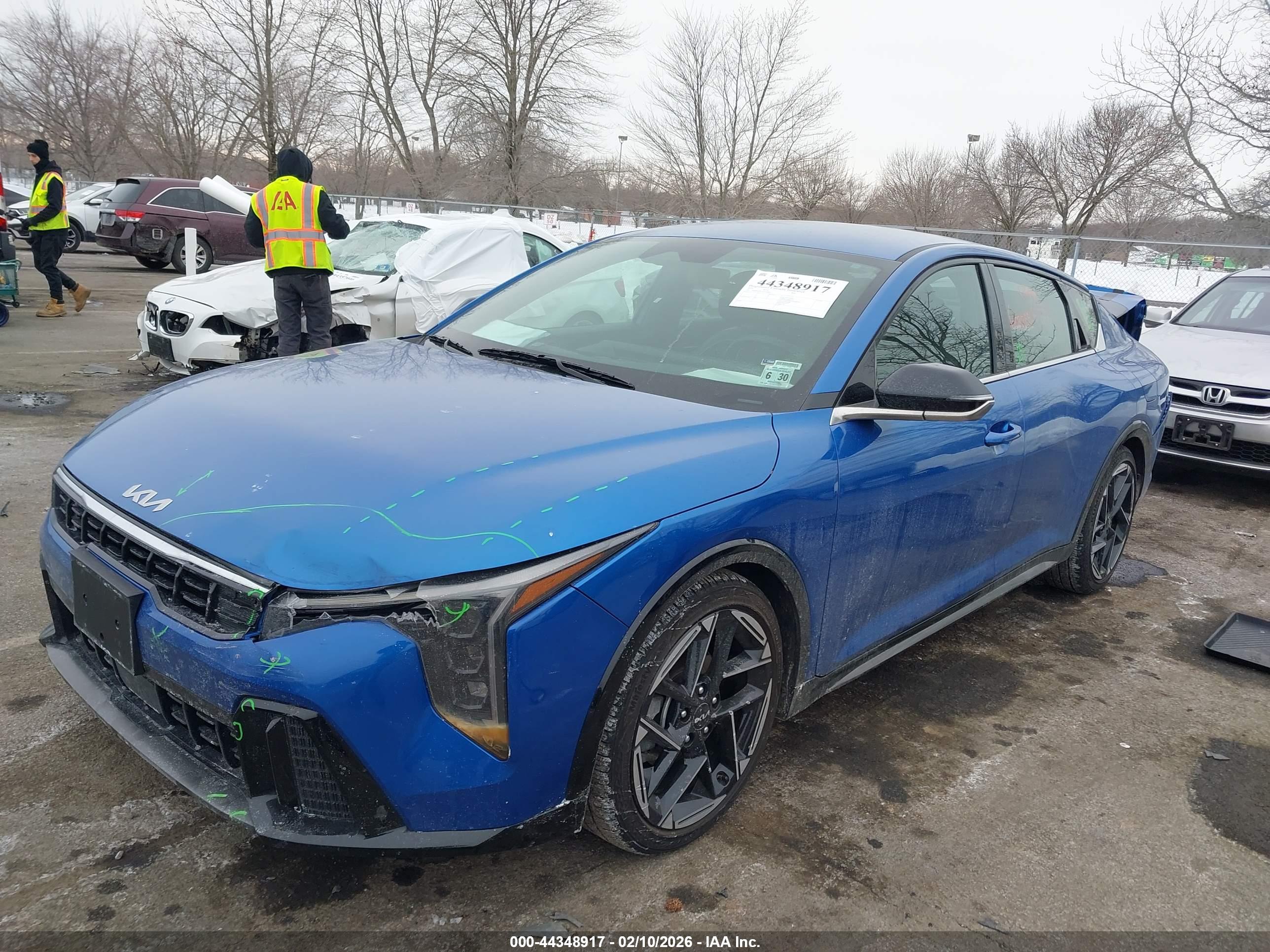 KIA K4 image 2
