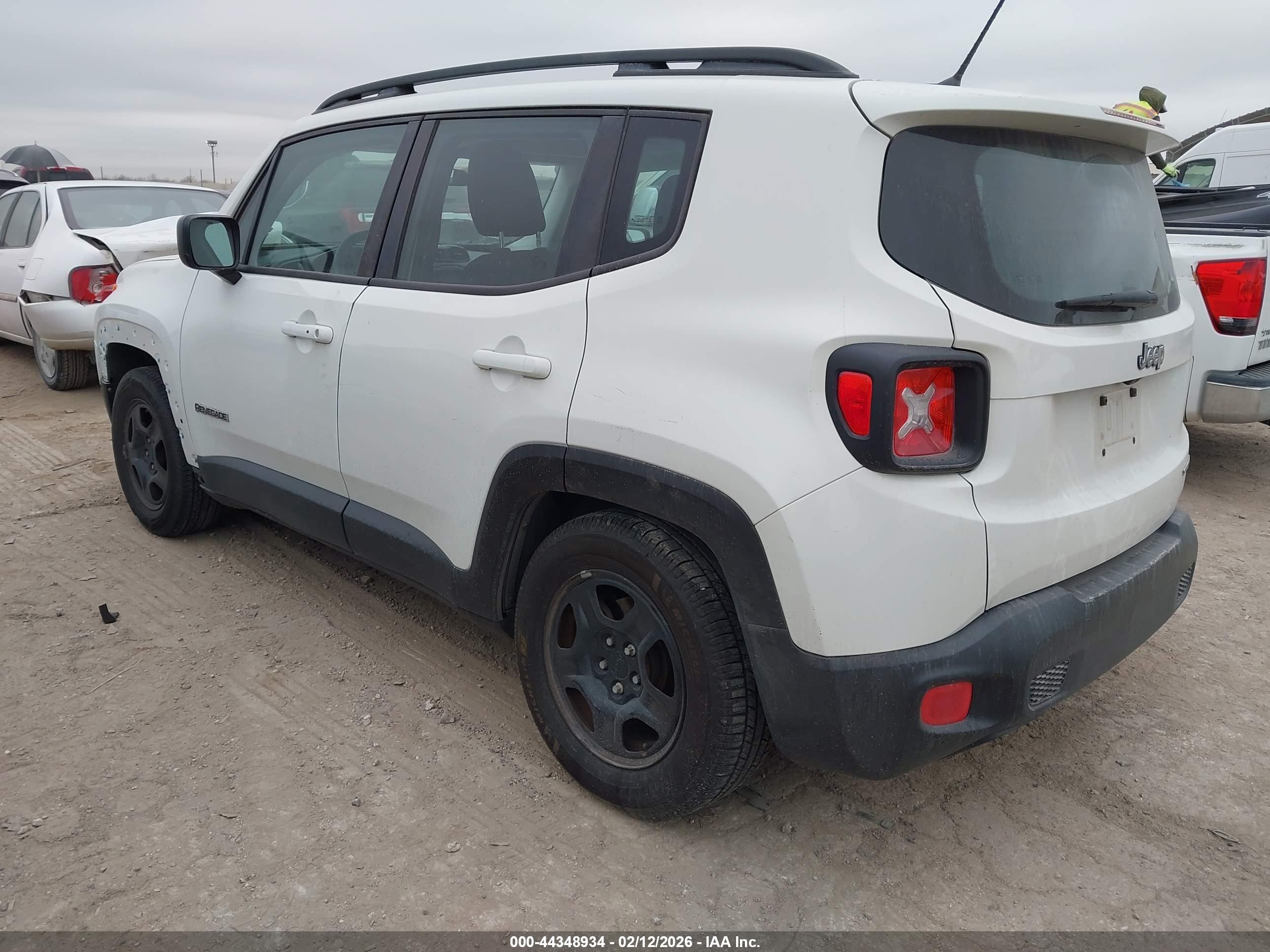 JEEP RENEGADE image 3