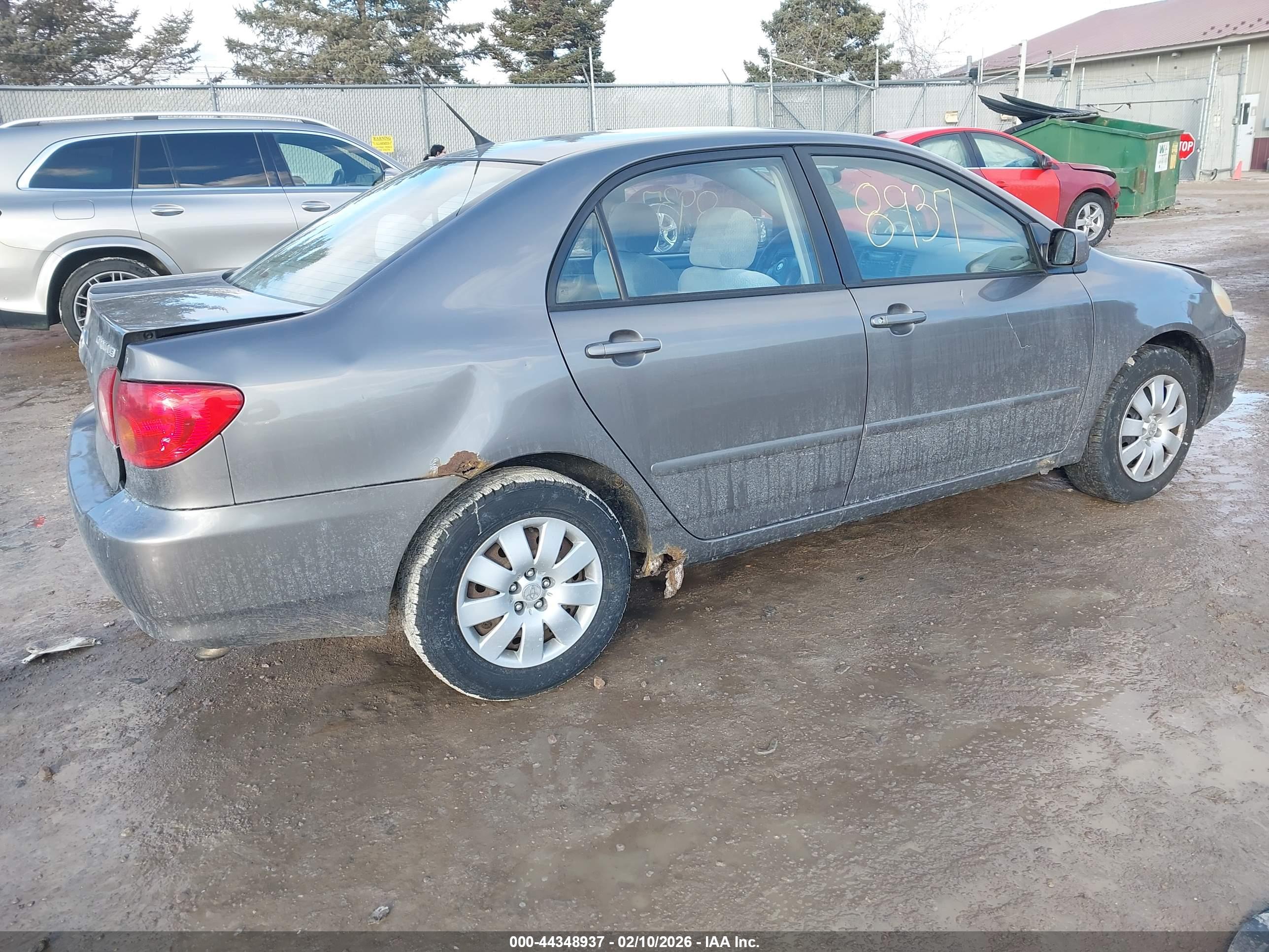 TOYOTA COROLLA image 4