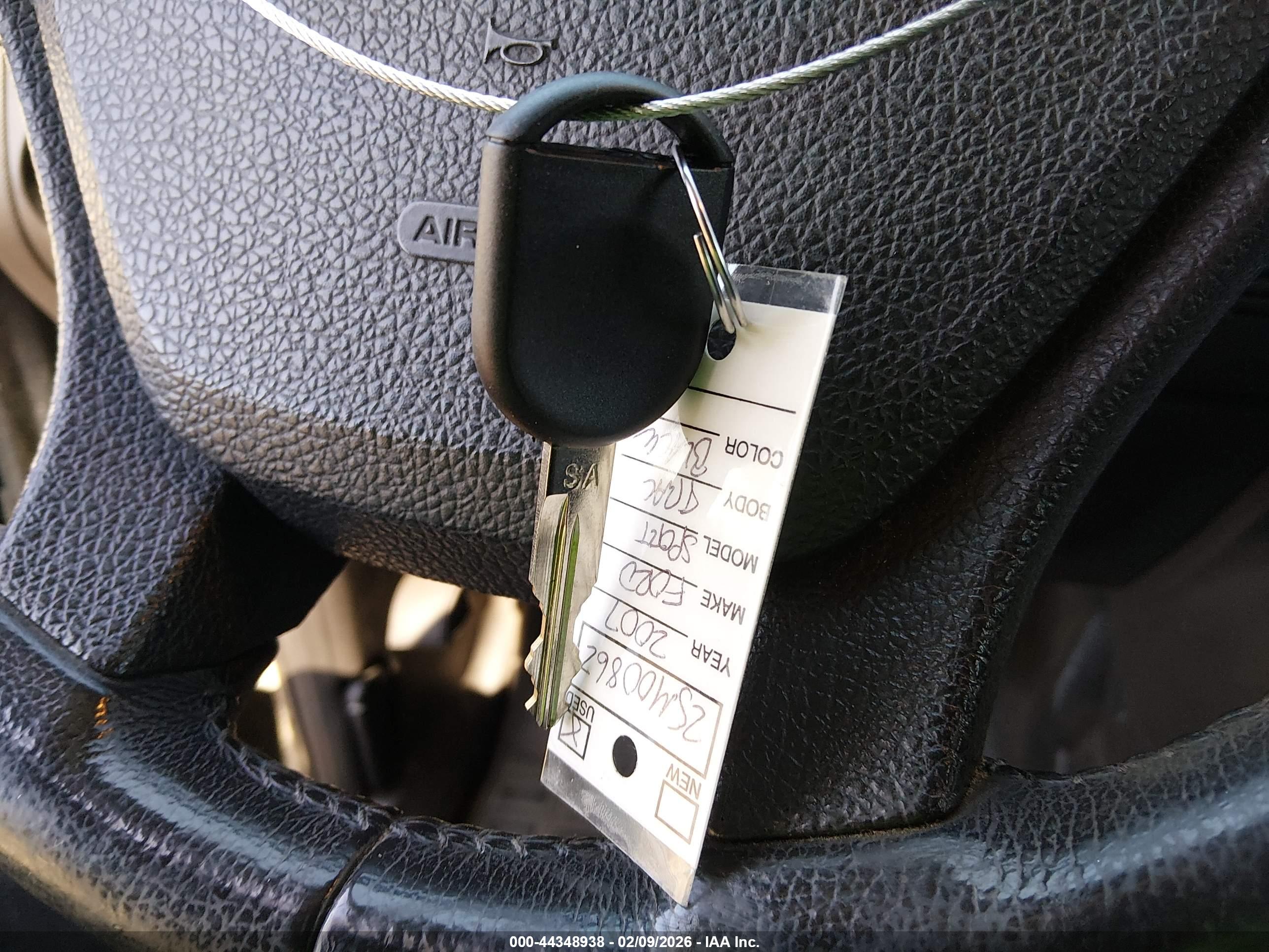 FORD EXPLORER image 11