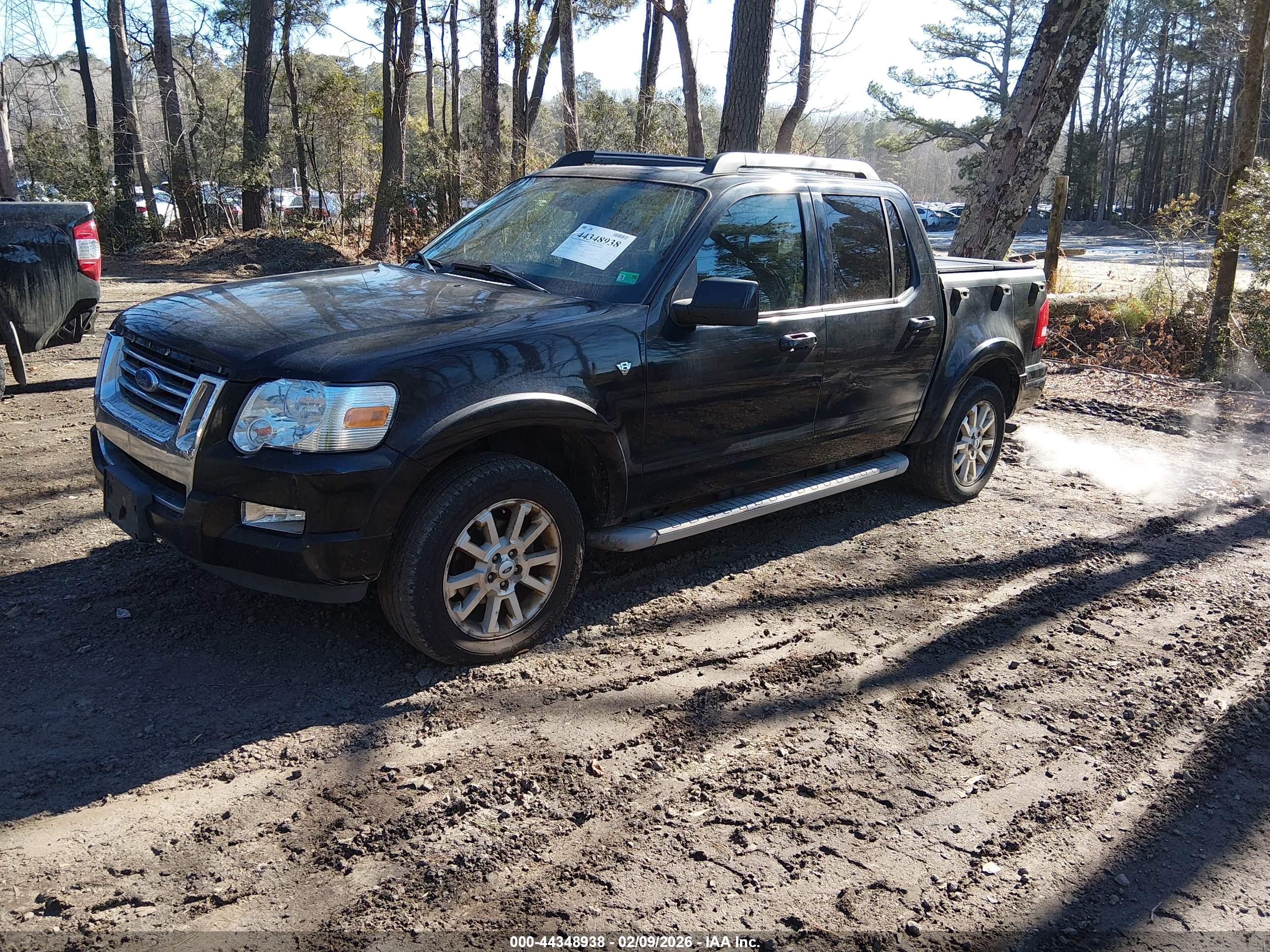 FORD EXPLORER image 2