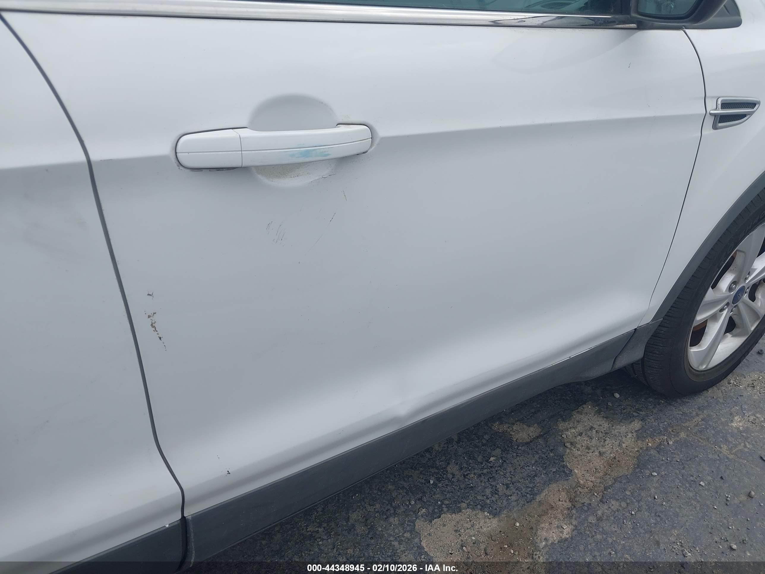 FORD ESCAPE image 6