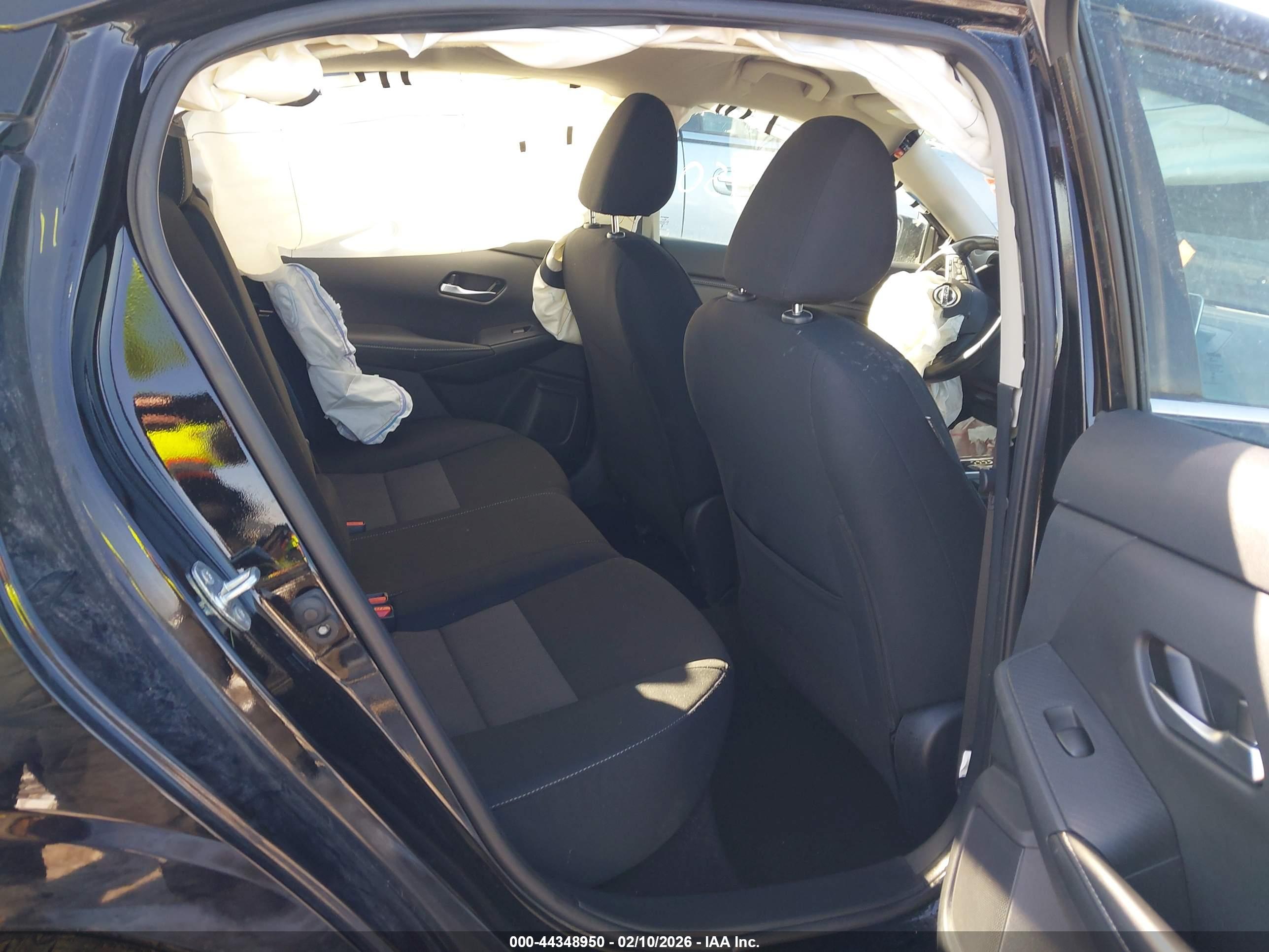 NISSAN SENTRA image 8