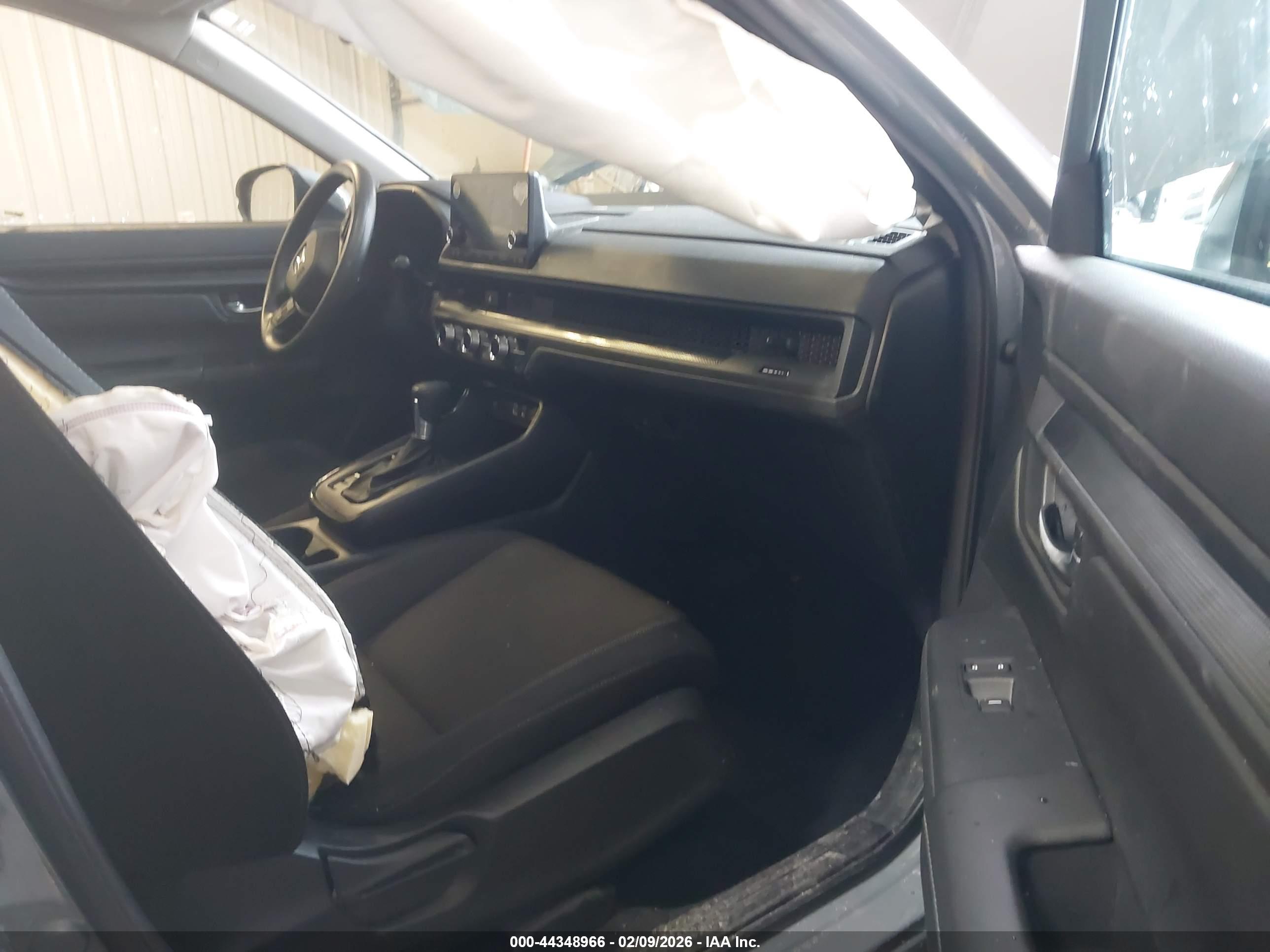HONDA CR-V image 5
