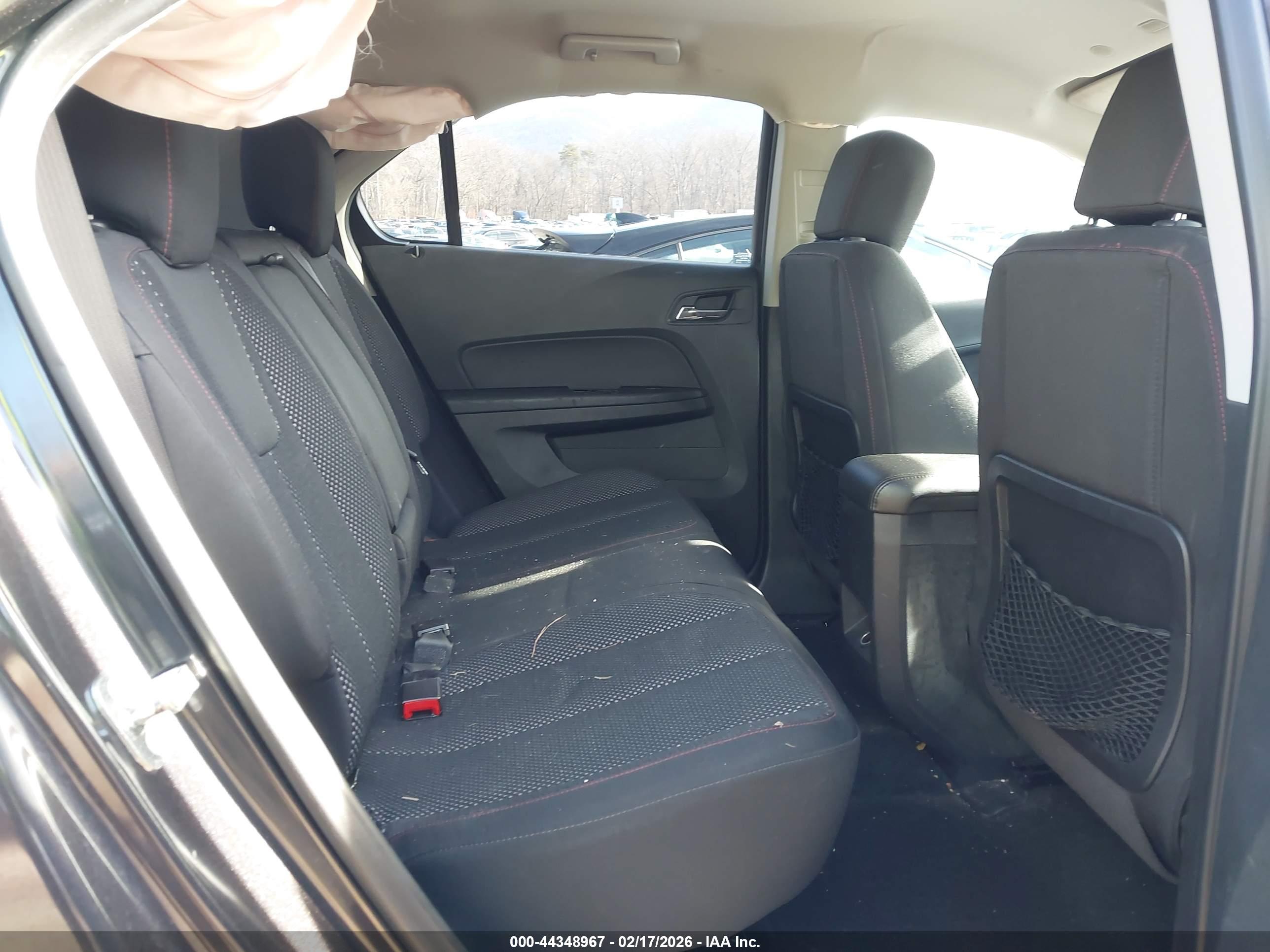 CHEVROLET EQUINOX image 8