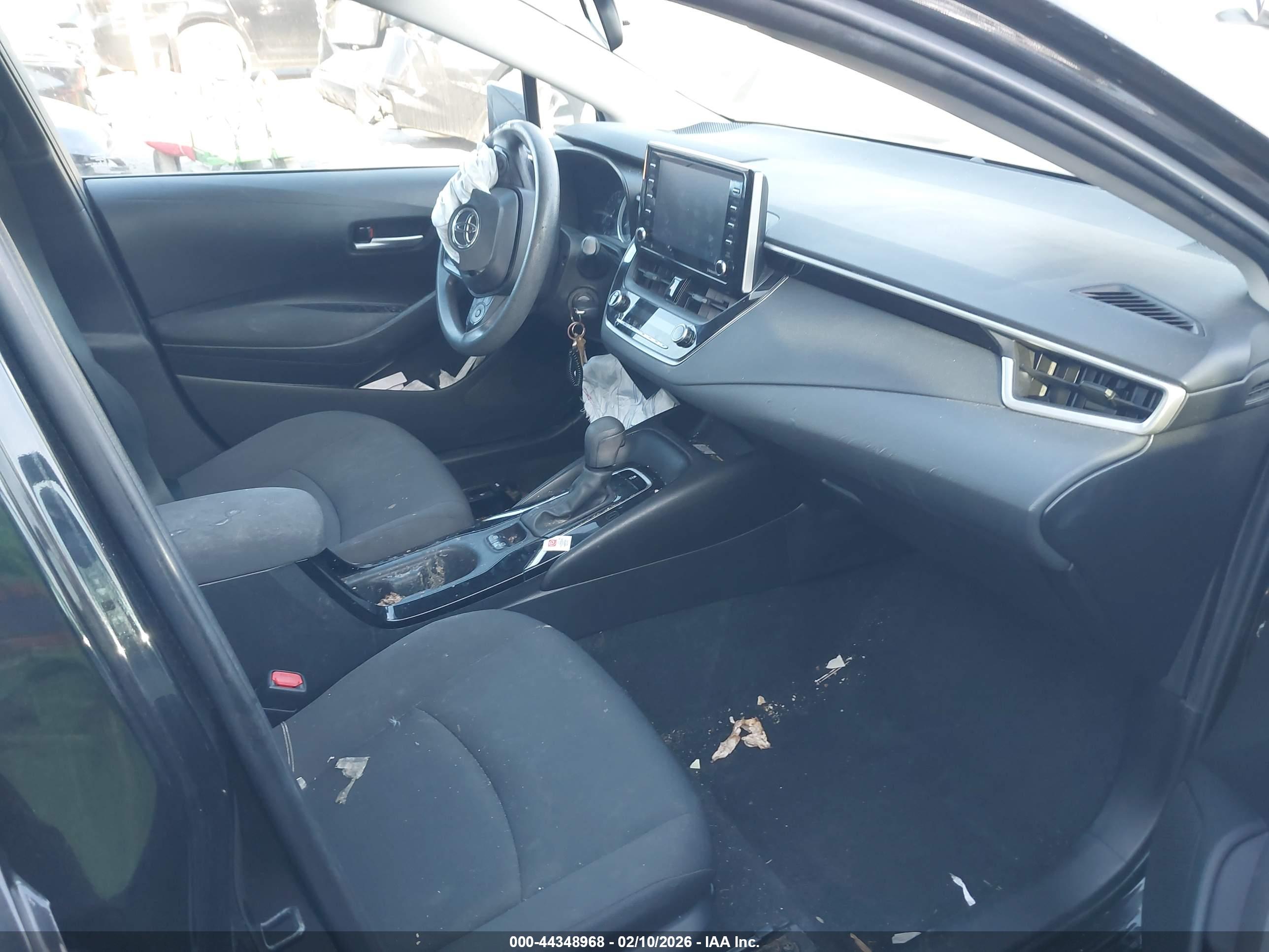 TOYOTA COROLLA image 5