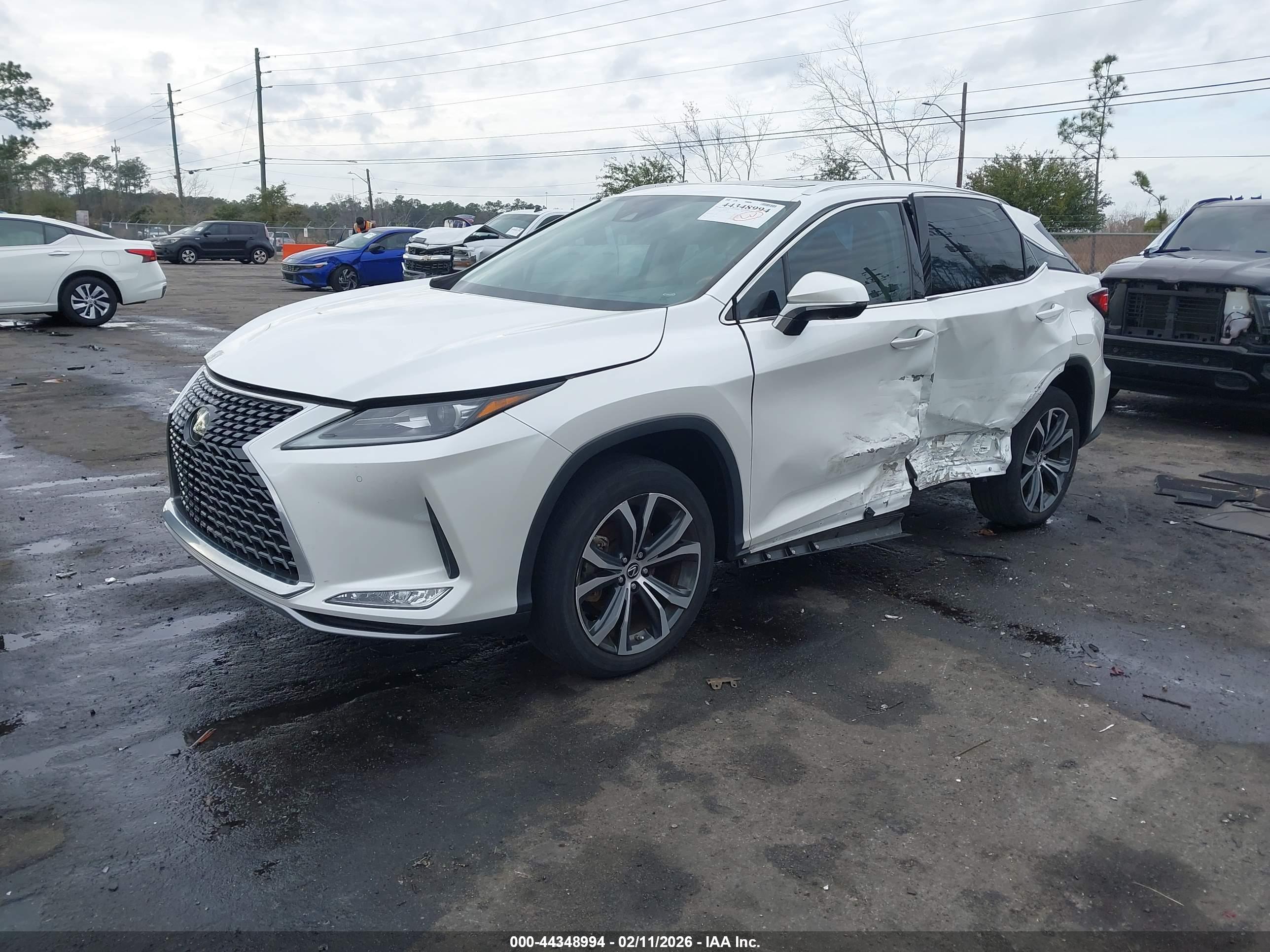 LEXUS RX image 2