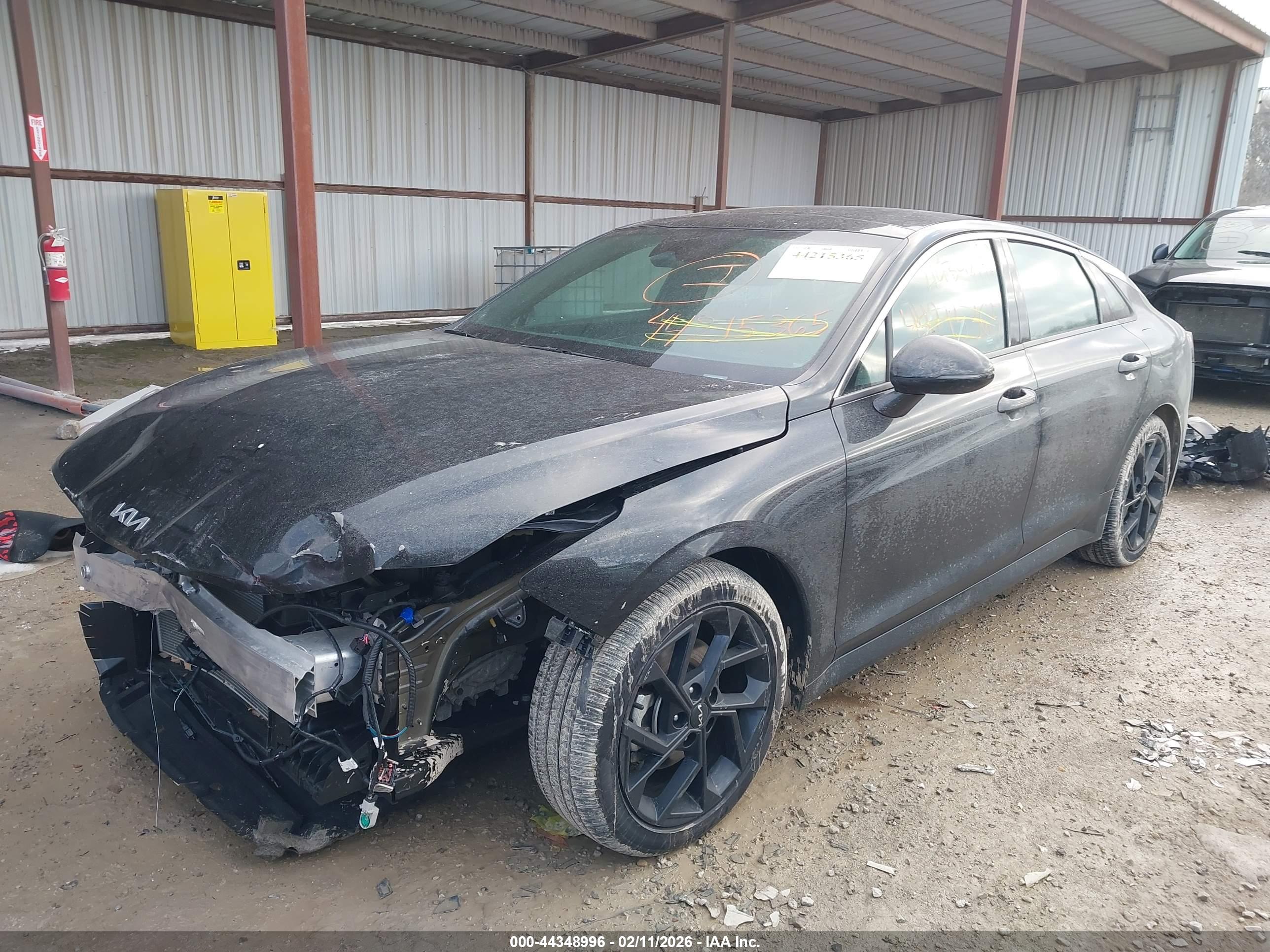 KIA K5 image 2