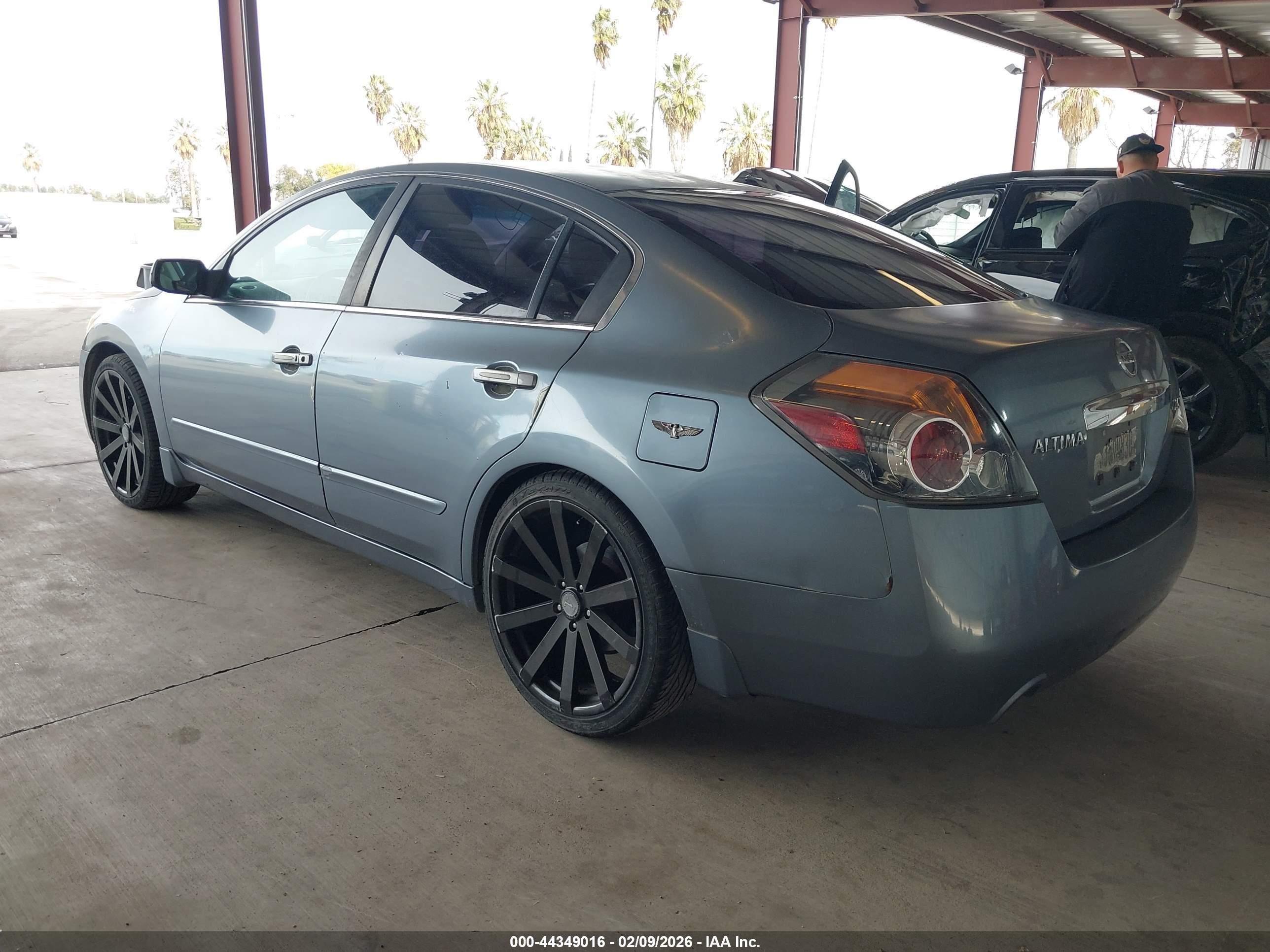 NISSAN ALTIMA image 3