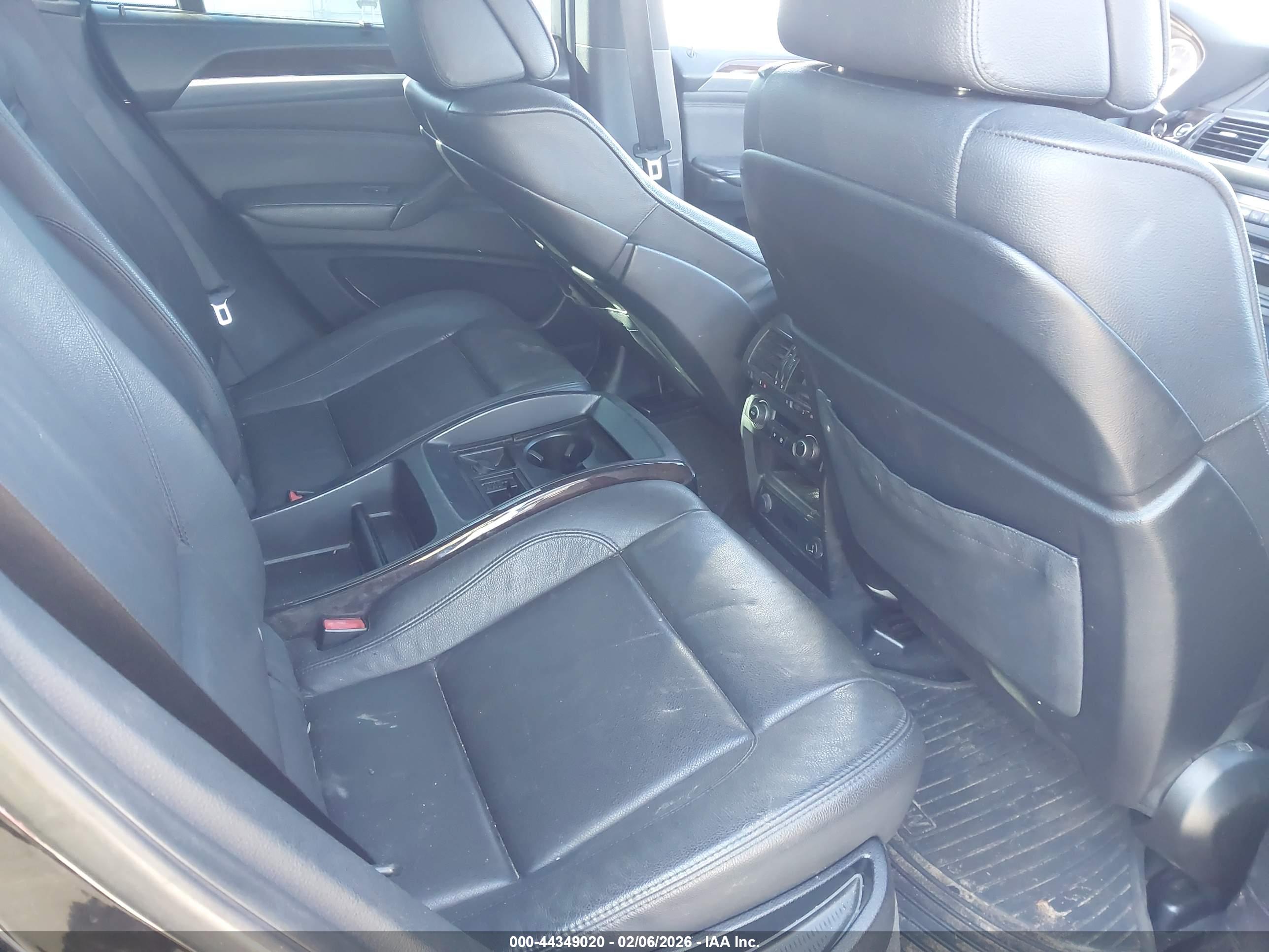 BMW X6 image 8