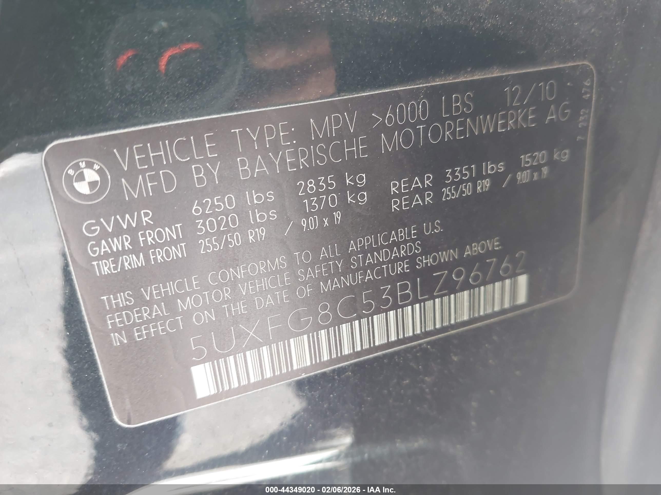 BMW X6 image 9