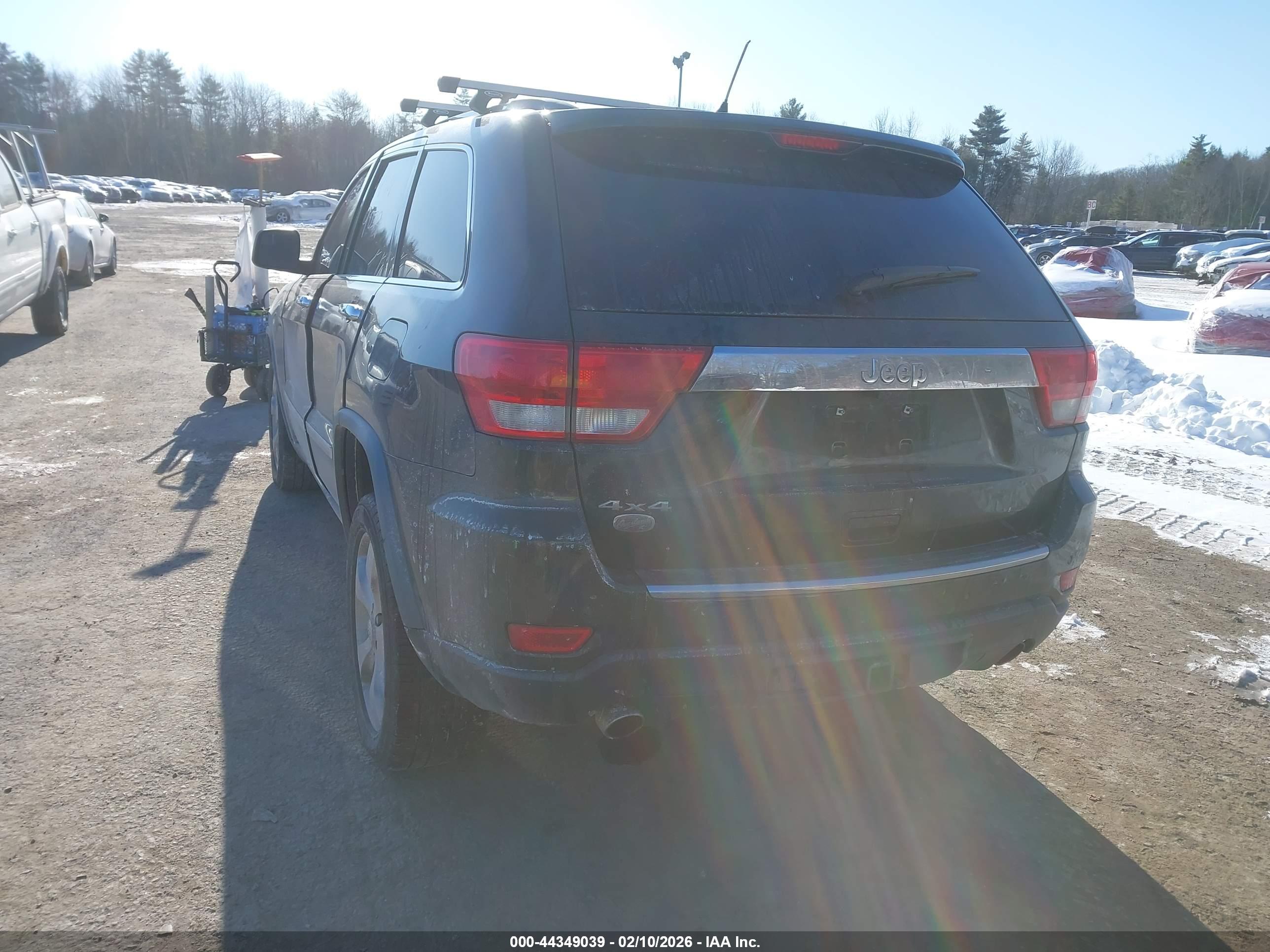 JEEP GRAND image 3