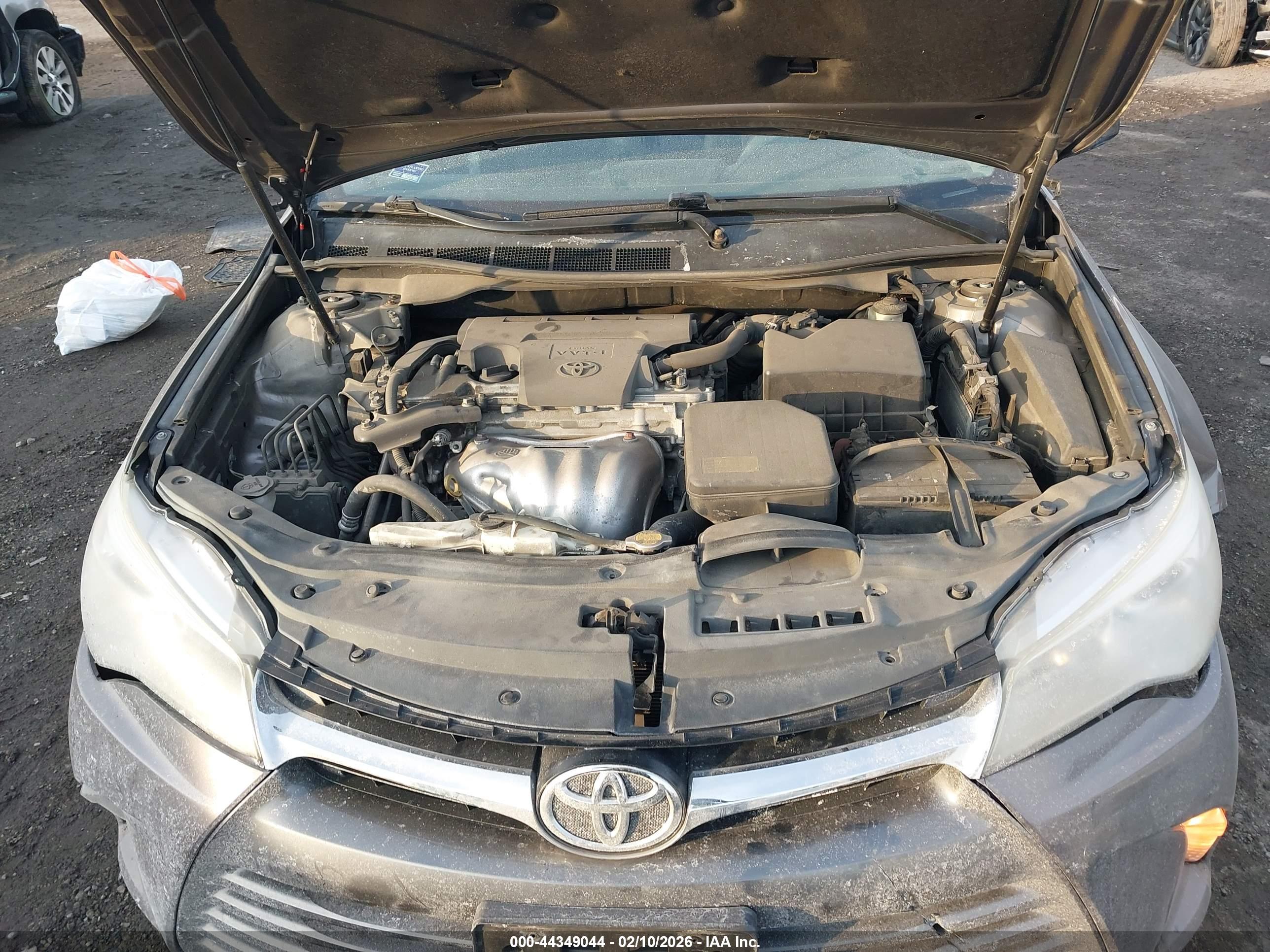 TOYOTA CAMRY image 10