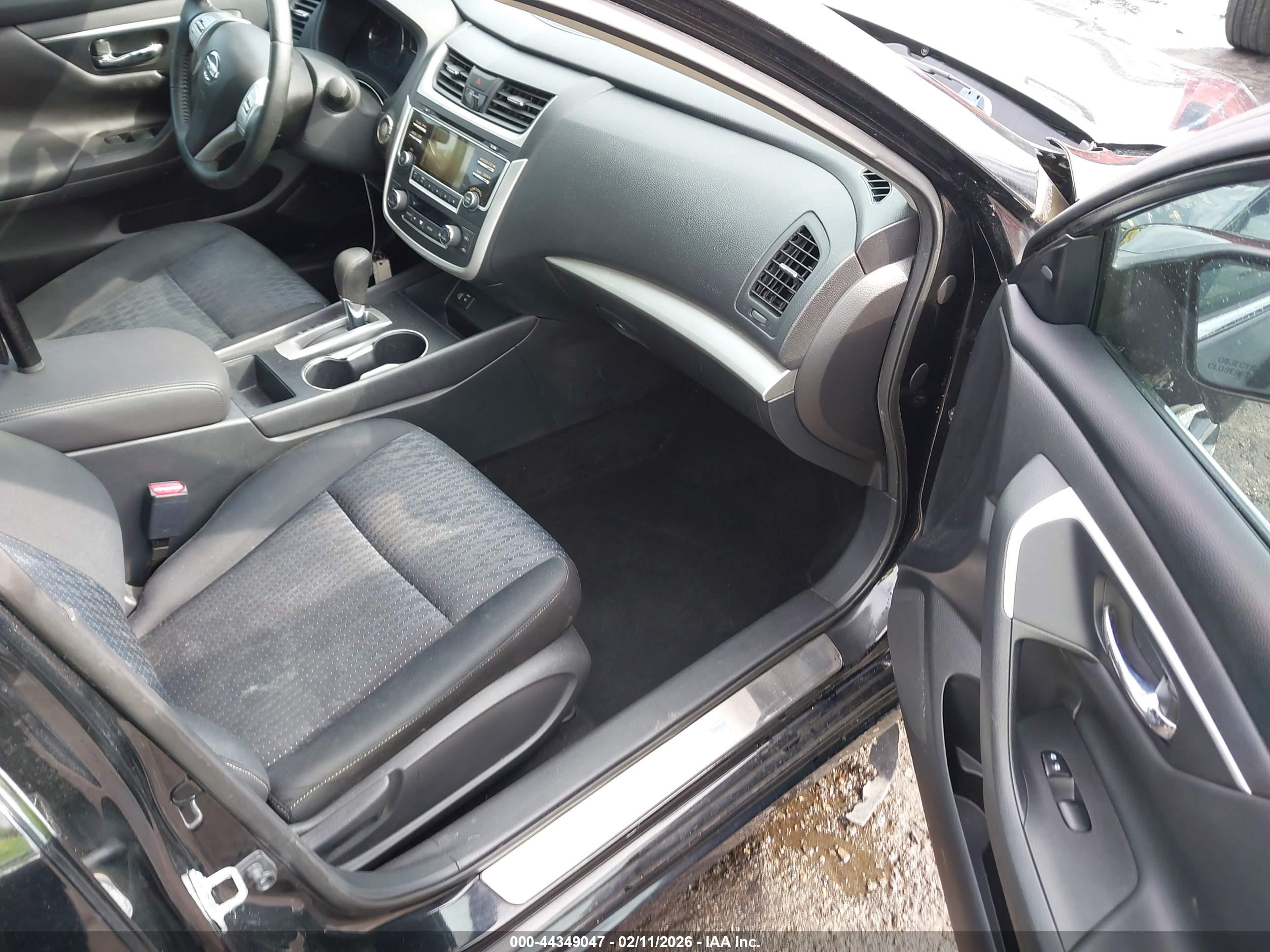 NISSAN ALTIMA image 5