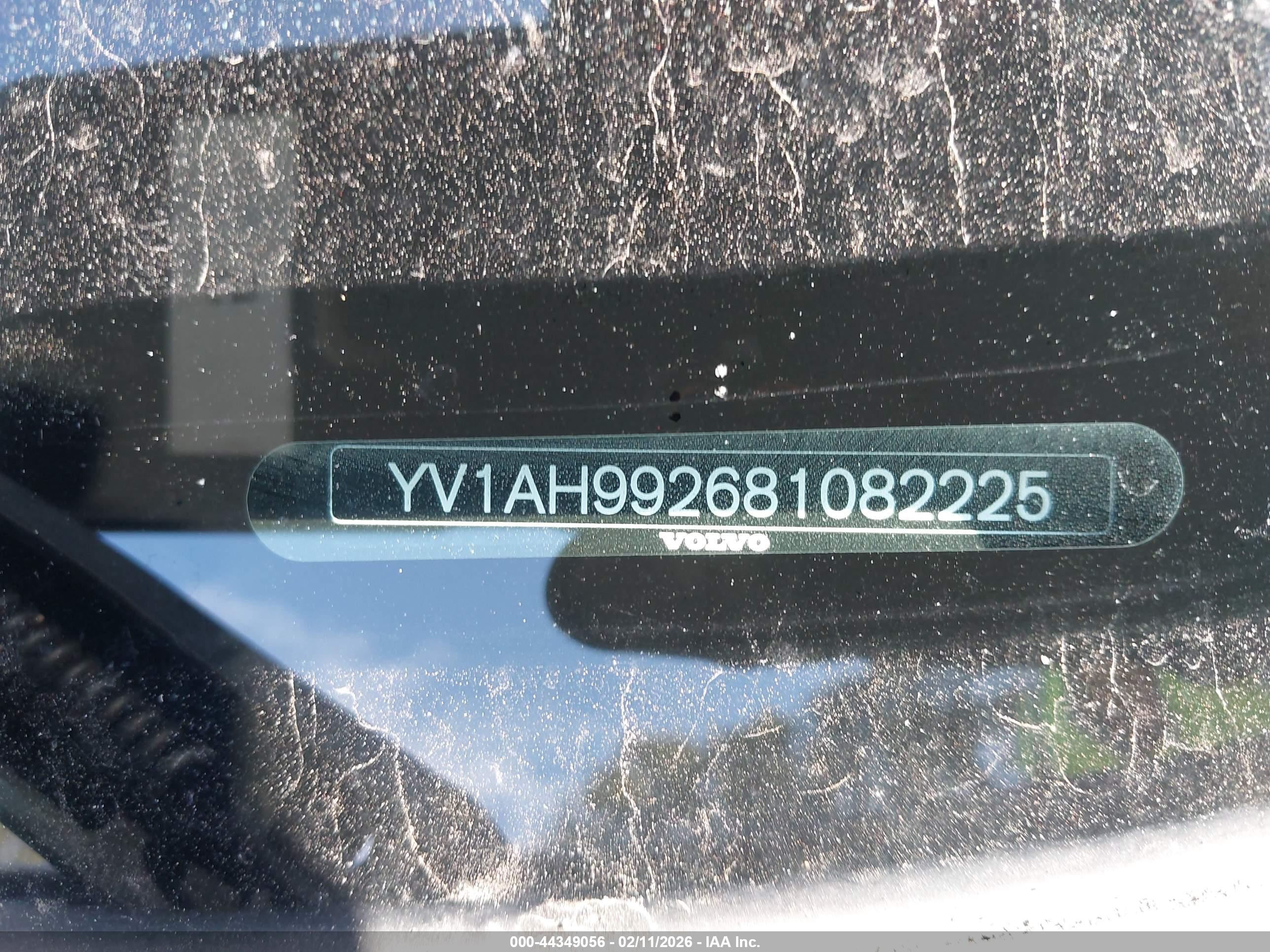 VOLVO S80 image 9