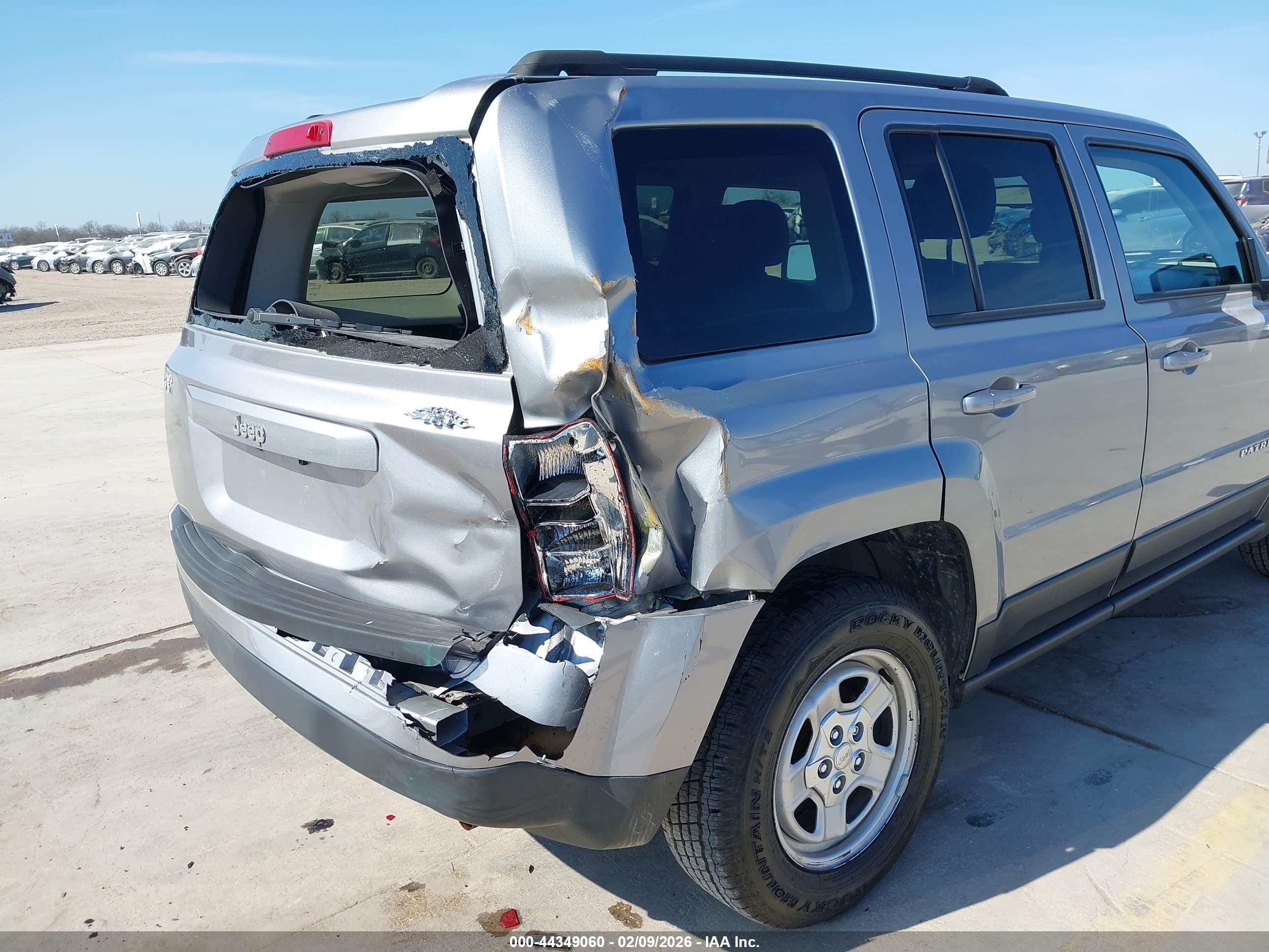 JEEP PATRIOT image 6