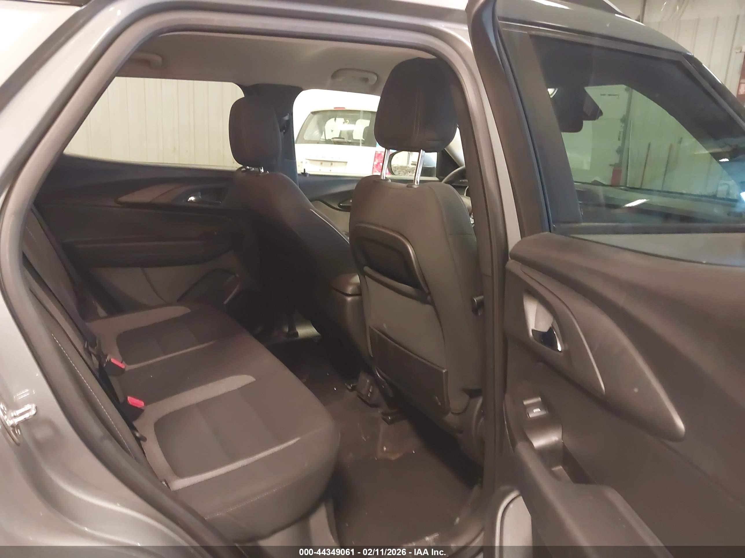 CHEVROLET TRAILBLAZER image 8