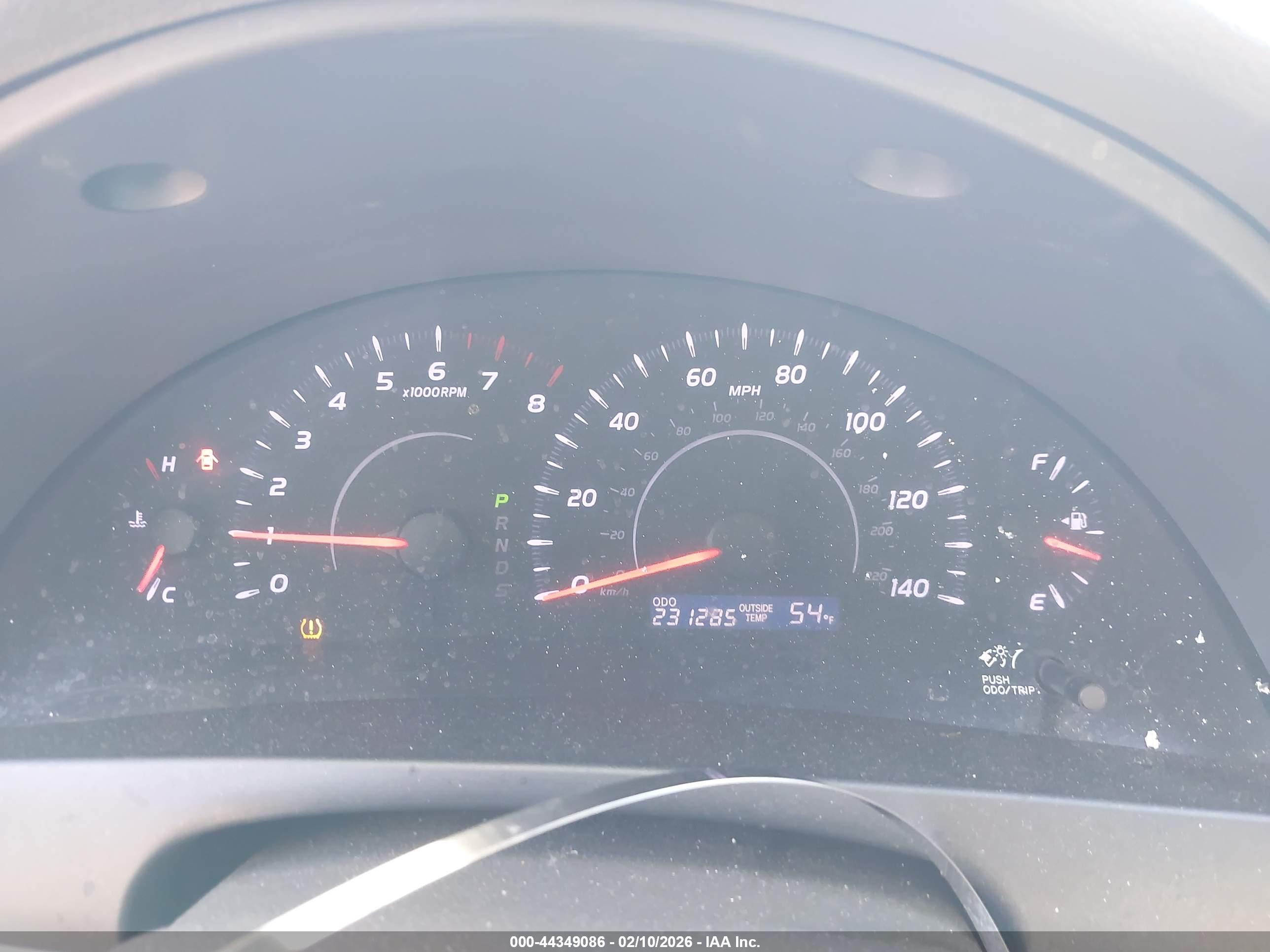 TOYOTA CAMRY image 7