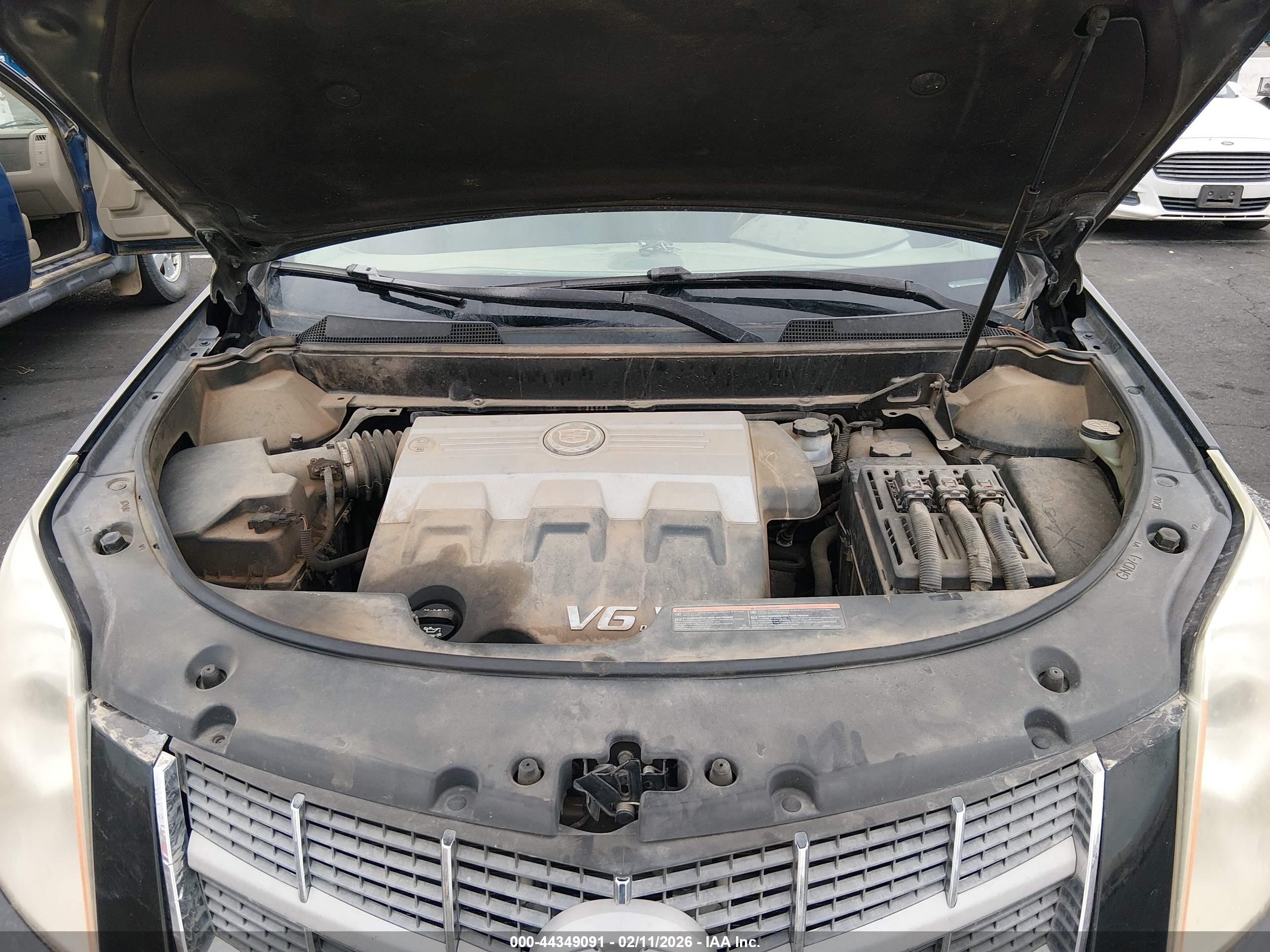 CADILLAC SRX image 10