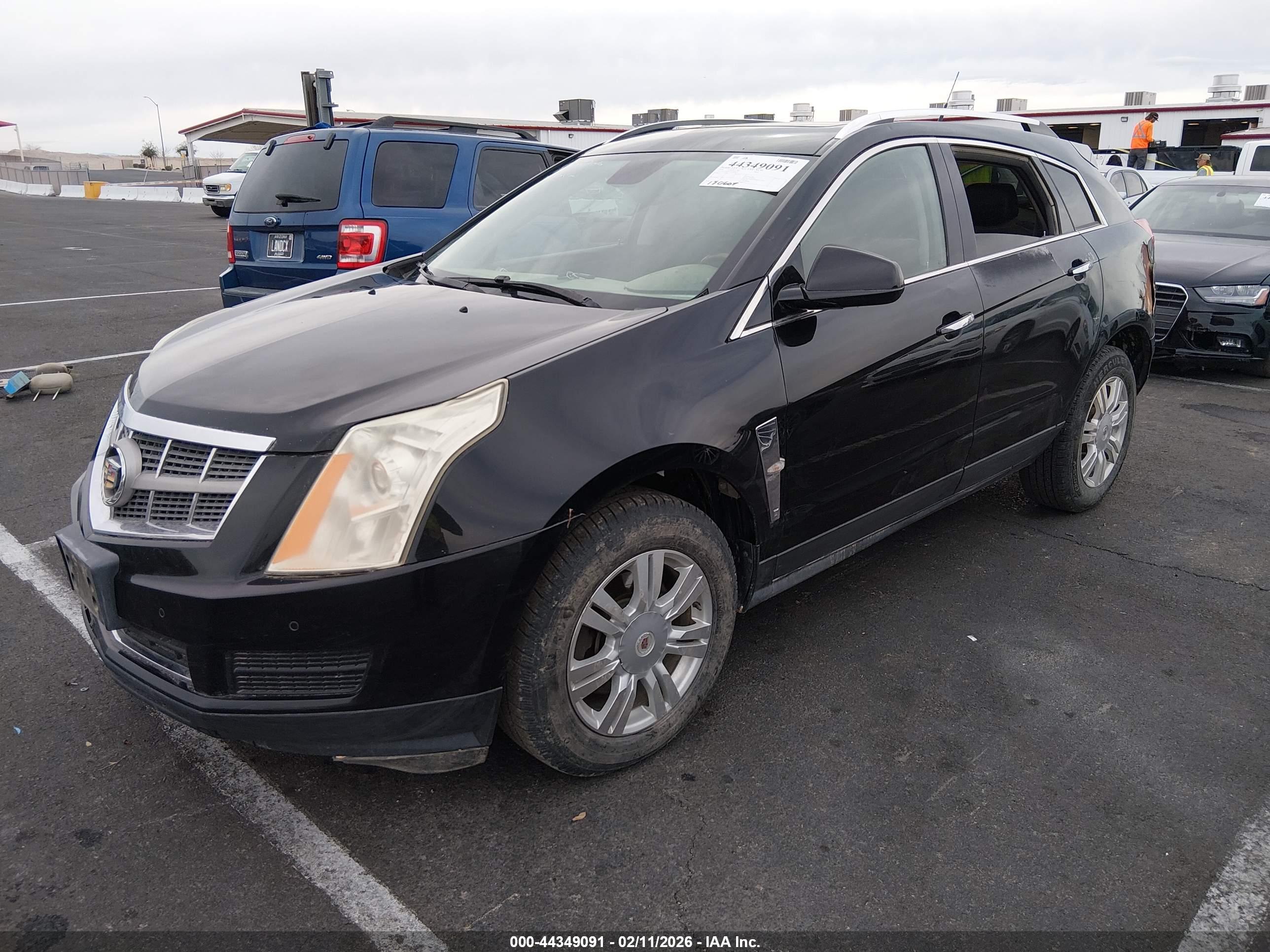 CADILLAC SRX image 2