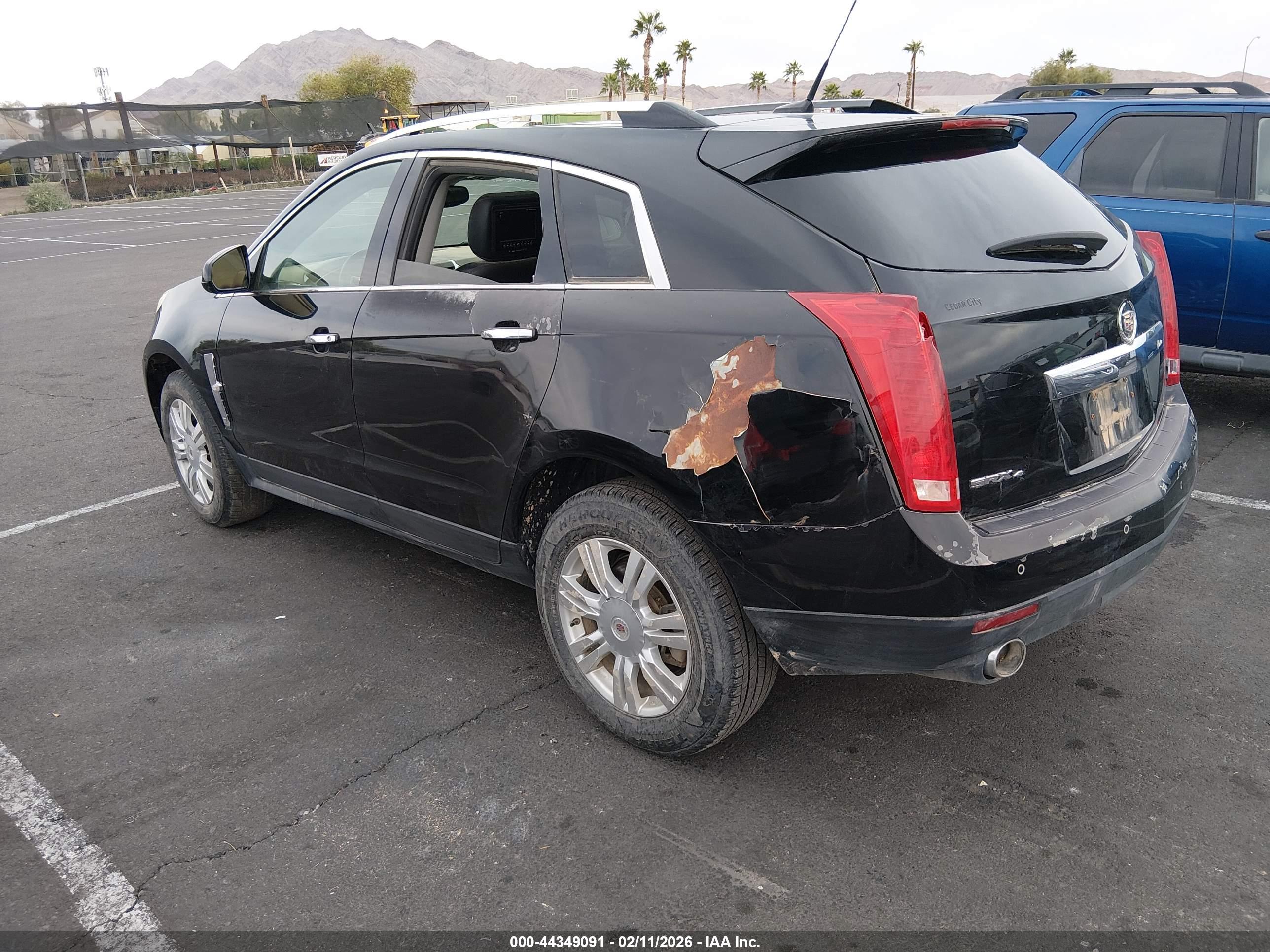 CADILLAC SRX image 3