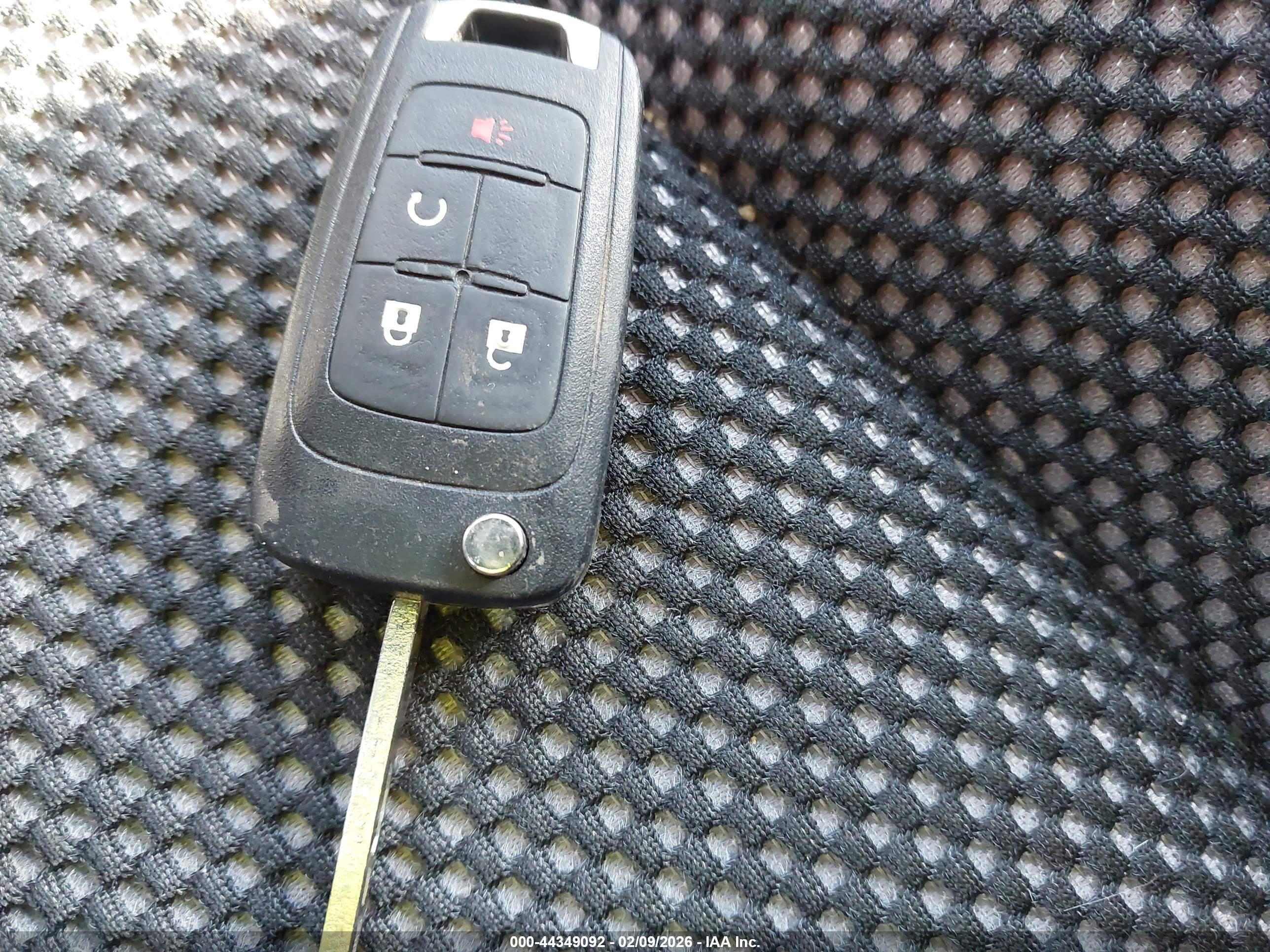 CHEVROLET EQUINOX image 11